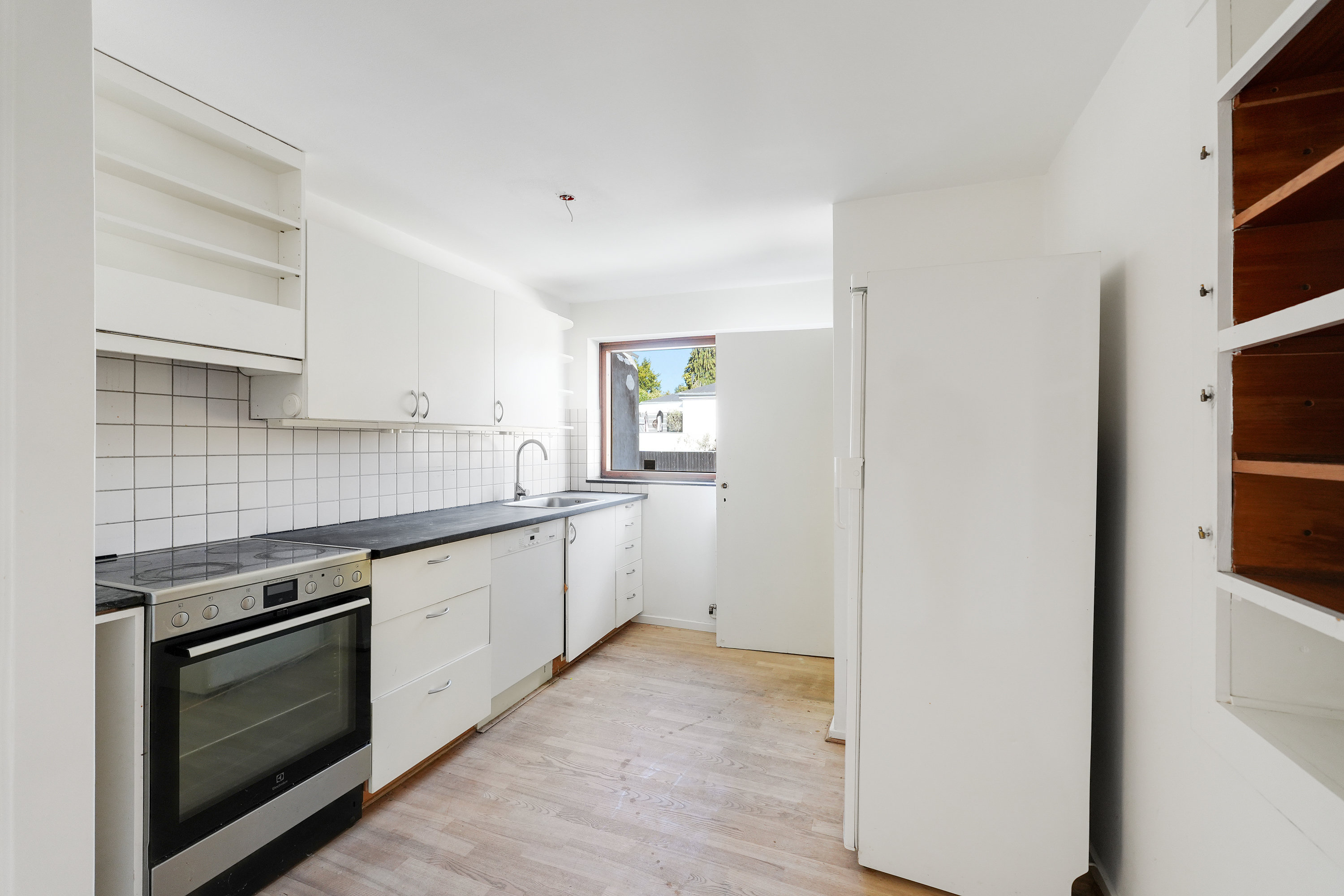 Fremhævet andet billede i fuldskærmstilstand. Billede af Folevænget 10, 2920 Charlottenlund