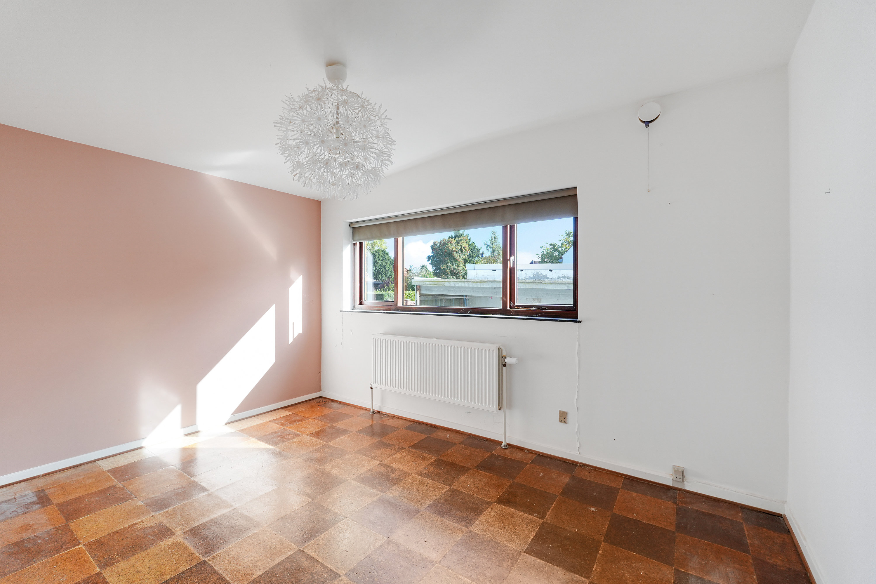 Fremhævet andet billede i fuldskærmstilstand. Billede af Folevænget 10, 2920 Charlottenlund