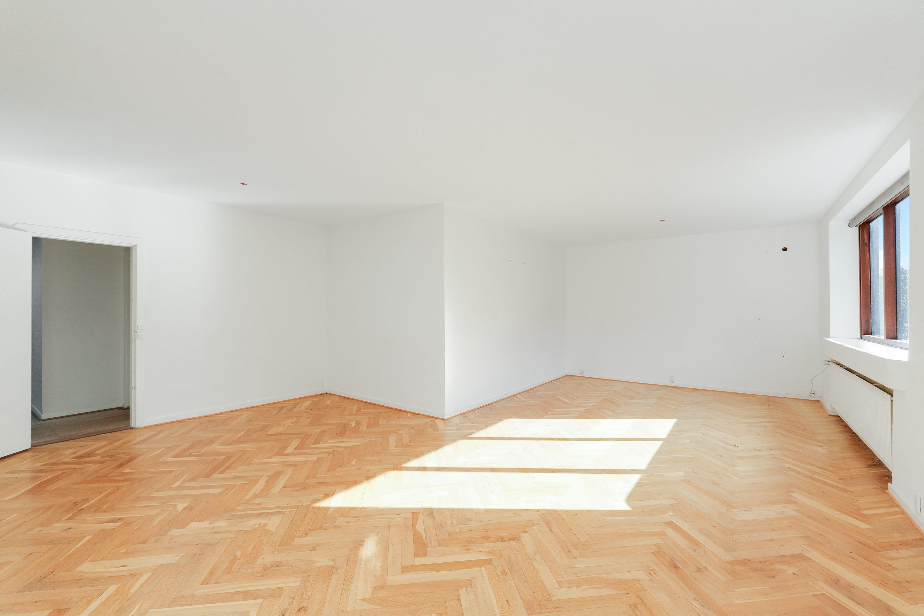 Fremhævet andet billede i fuldskærmstilstand. Billede af Folevænget 10, 2920 Charlottenlund