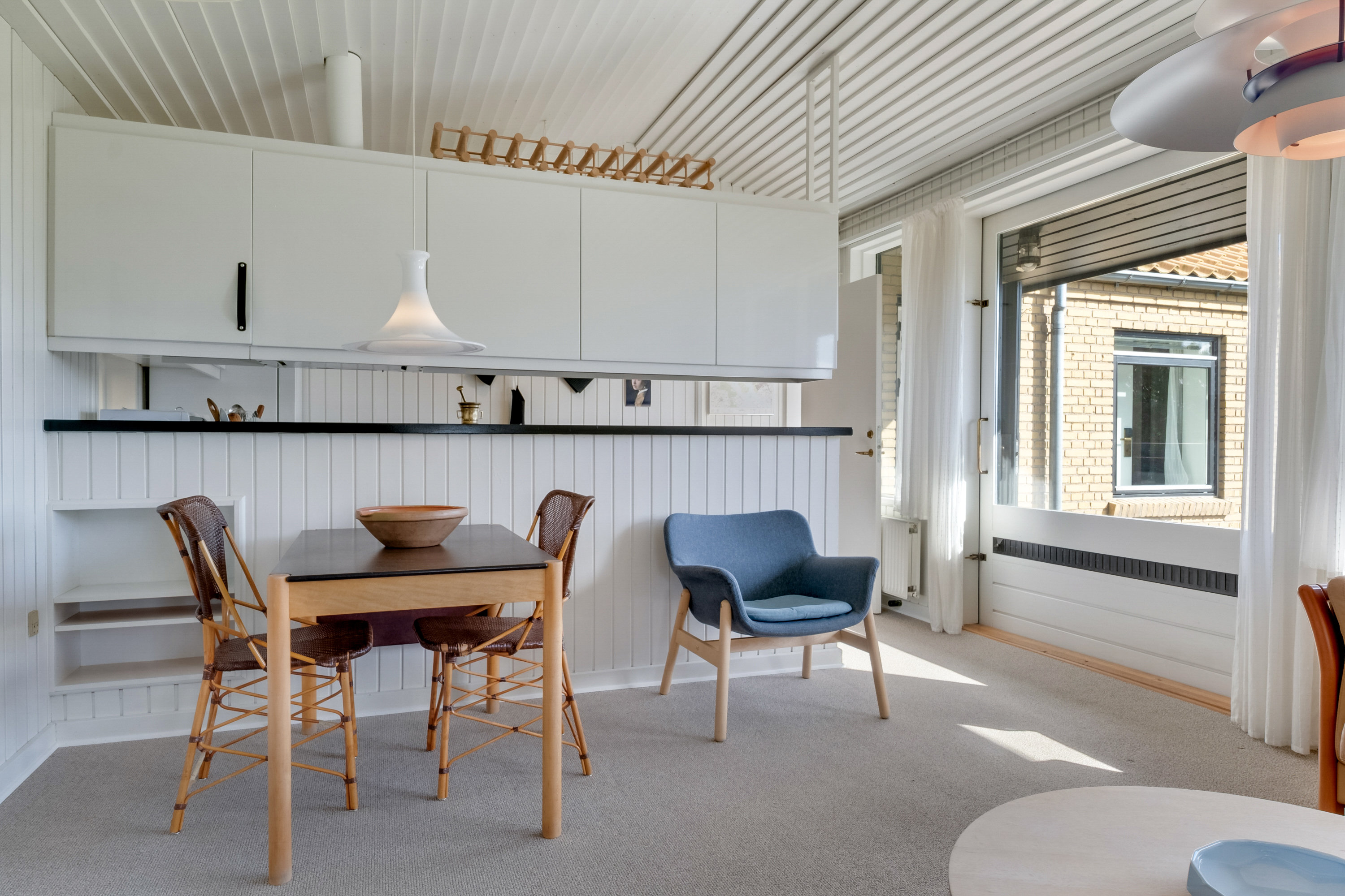 Fremhævet stue billede i fuldskærmstilstand. Billede af Oddevejen 175, 5500 Middelfart