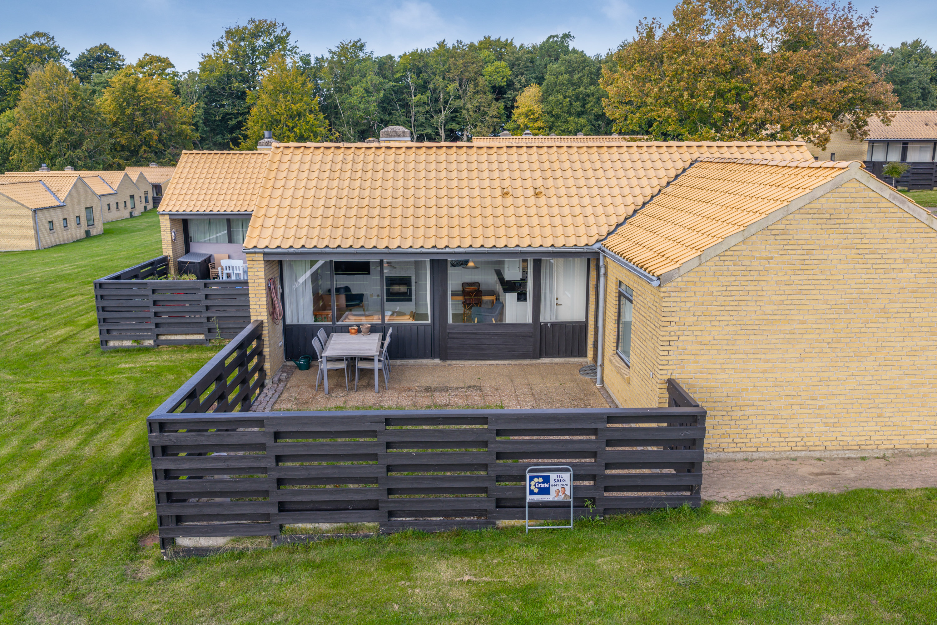 Fremhævet facade billede i fuldskærmstilstand. Billede af Oddevejen 175, 5500 Middelfart