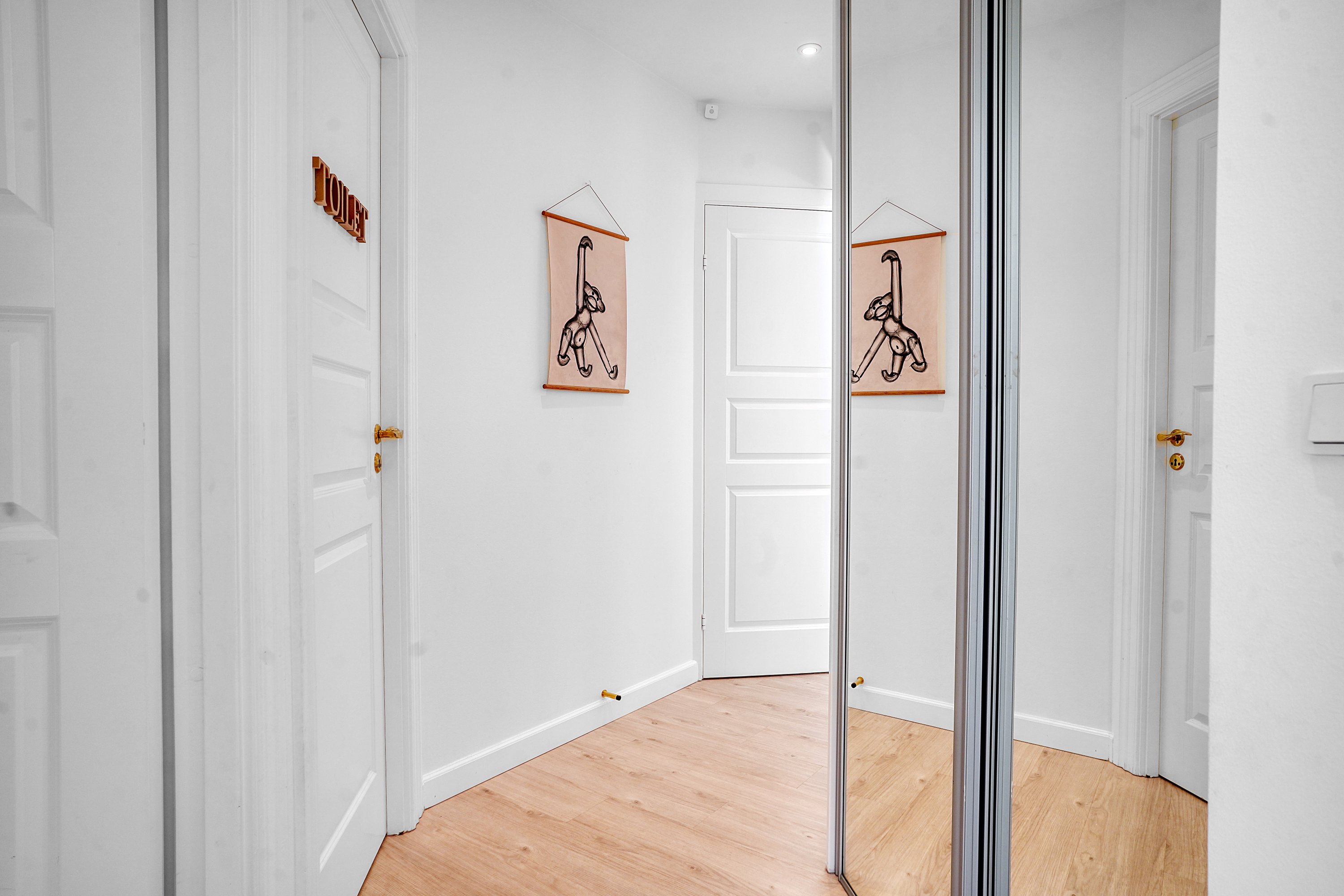 Fremhævet entré billede i fuldskærmstilstand. Billede af Stenlandsengen 42, 3200 Helsinge