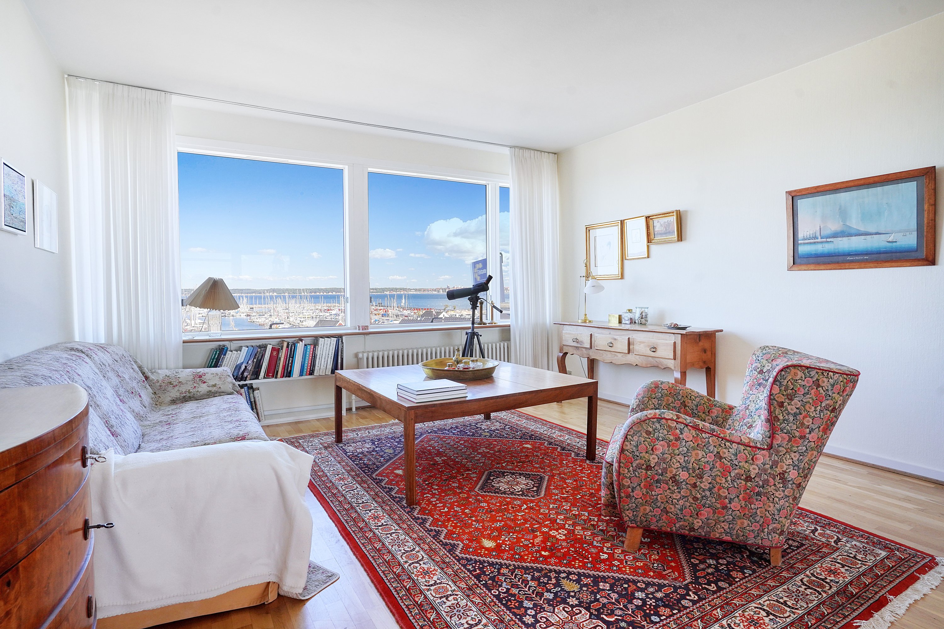 Miniaturebillede 1: stue. Billede af Nordlysvænget 8, 4. th., 3000 Helsingør