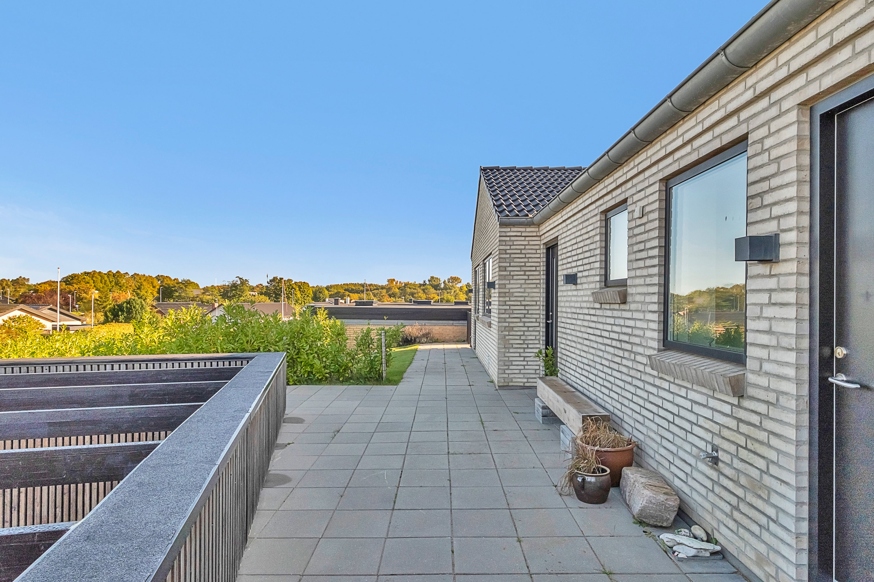 Fremhævet indgang billede i fuldskærmstilstand. Billede af Birkebakken 22, 8520 Lystrup