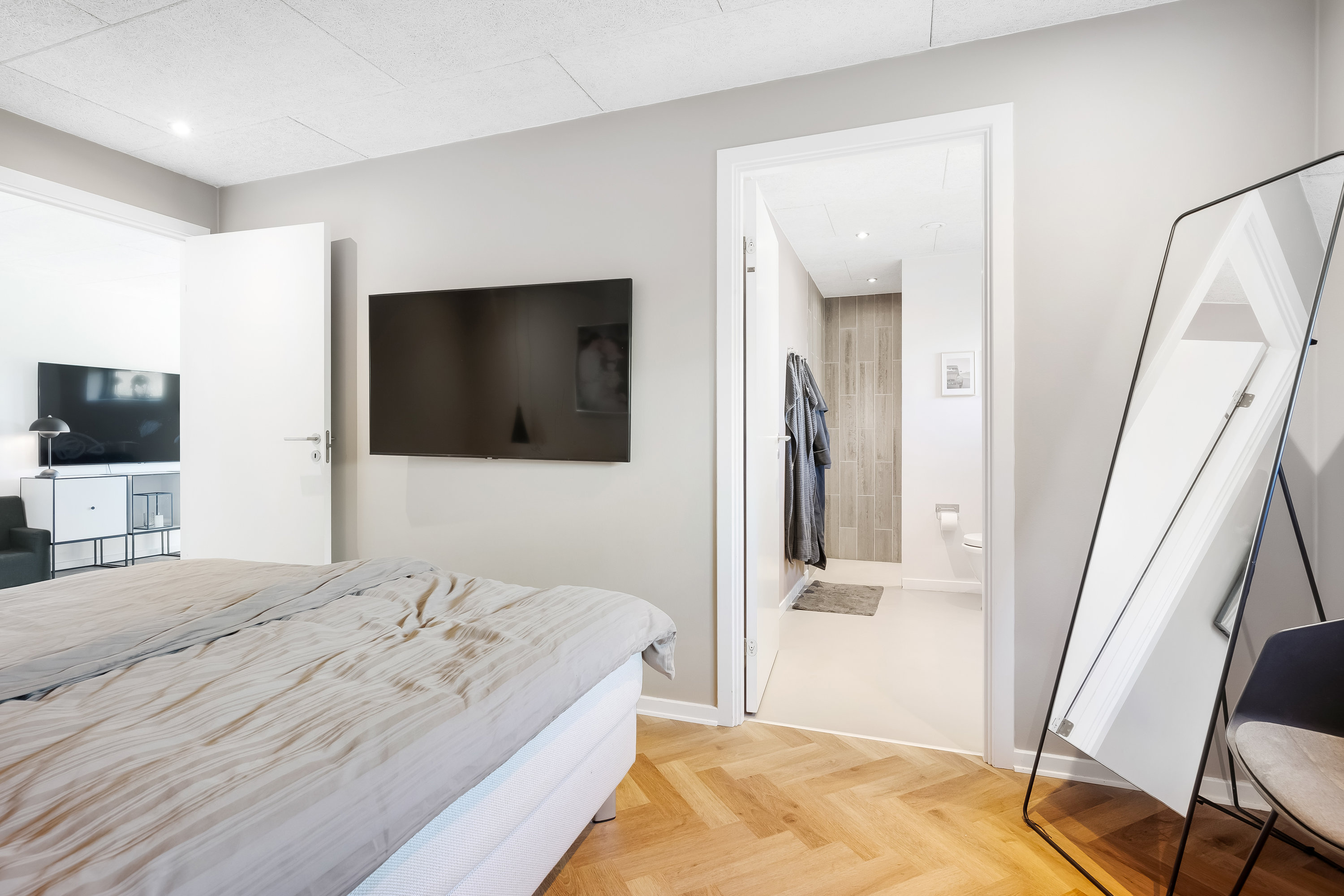 Fremhævet soveværelse billede i fuldskærmstilstand. Billede af Under Linden 41, Halgårde, 7500 Holstebro