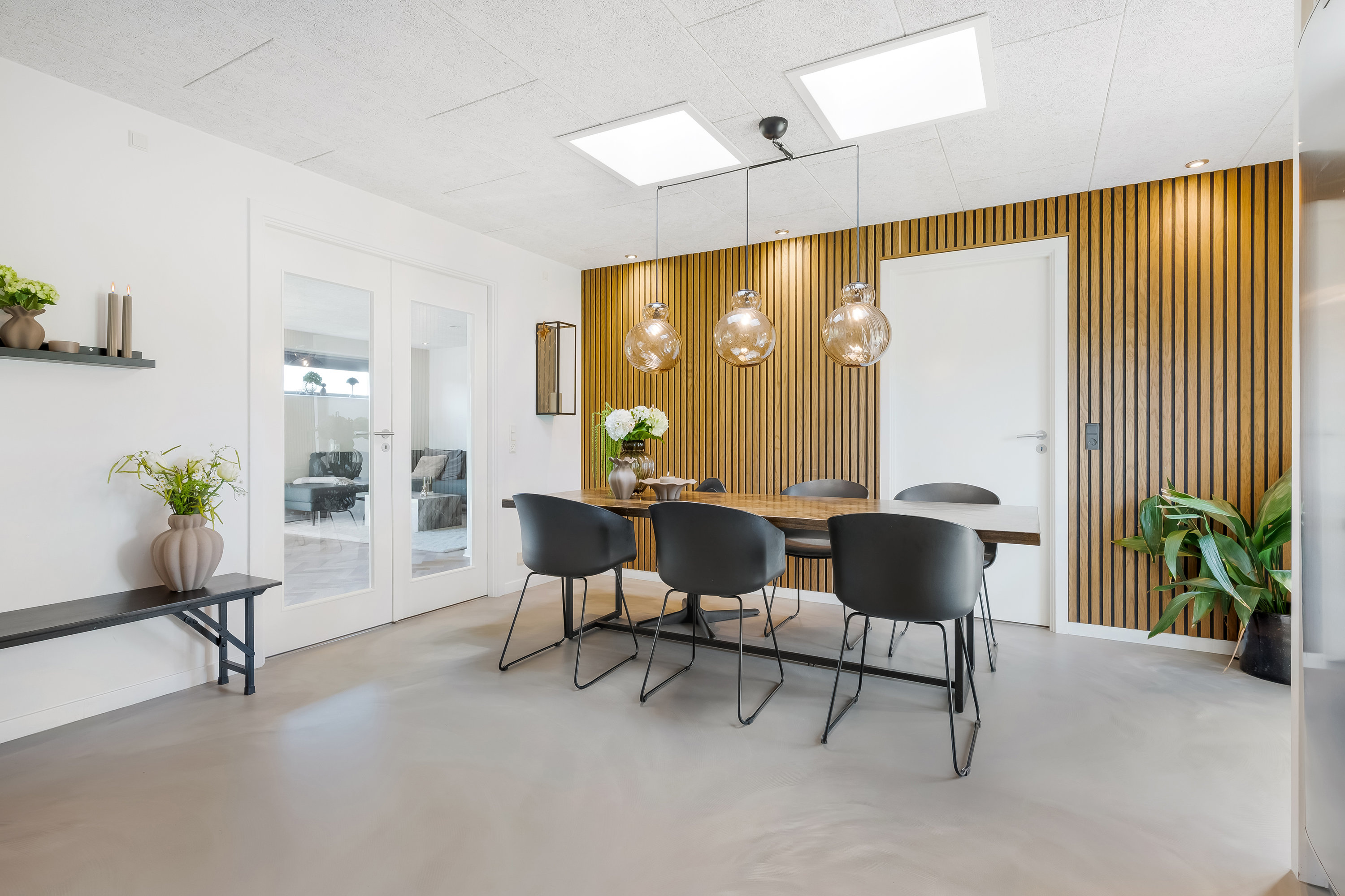 Fremhævet køkken alrum billede i fuldskærmstilstand. Billede af Under Linden 41, Halgårde, 7500 Holstebro