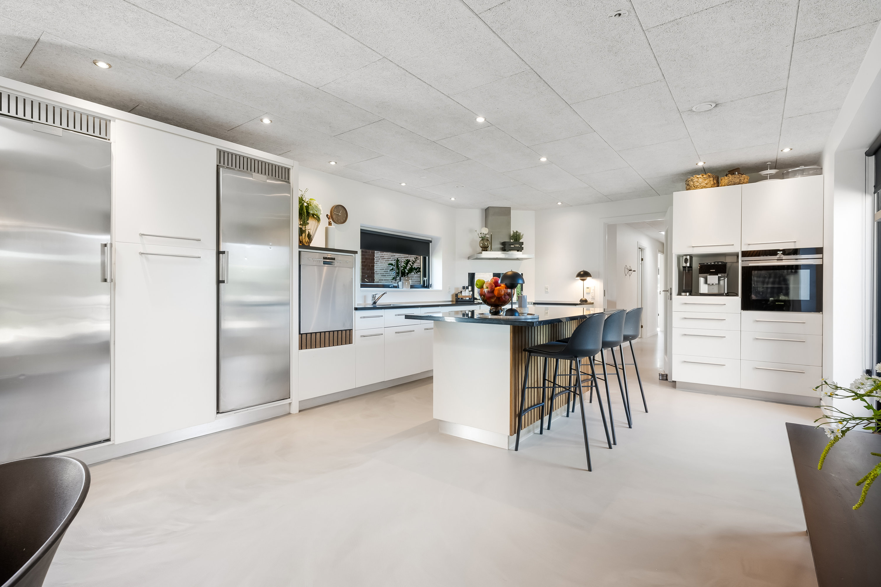 Fremhævet køkken alrum billede i fuldskærmstilstand. Billede af Under Linden 41, Halgårde, 7500 Holstebro