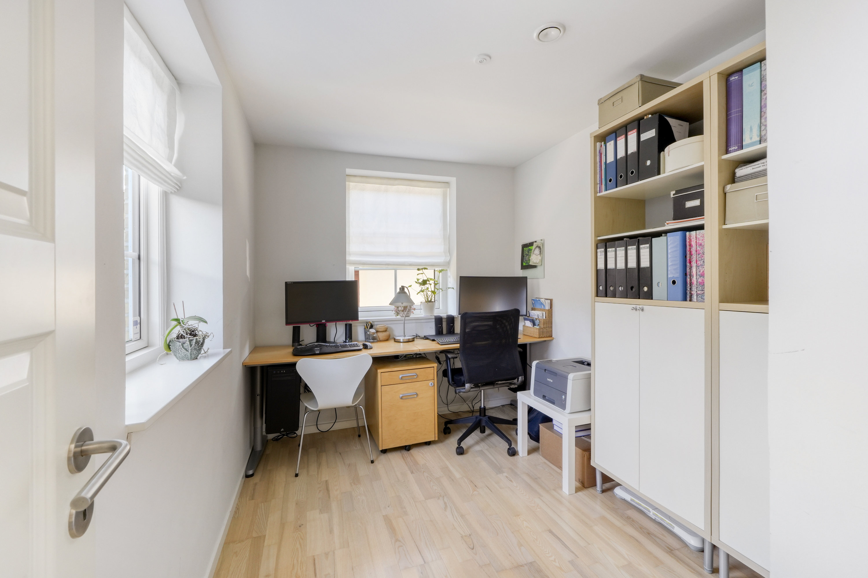 Fremhævet andet billede i fuldskærmstilstand. Billede af Damholmen 5, 2760 Måløv