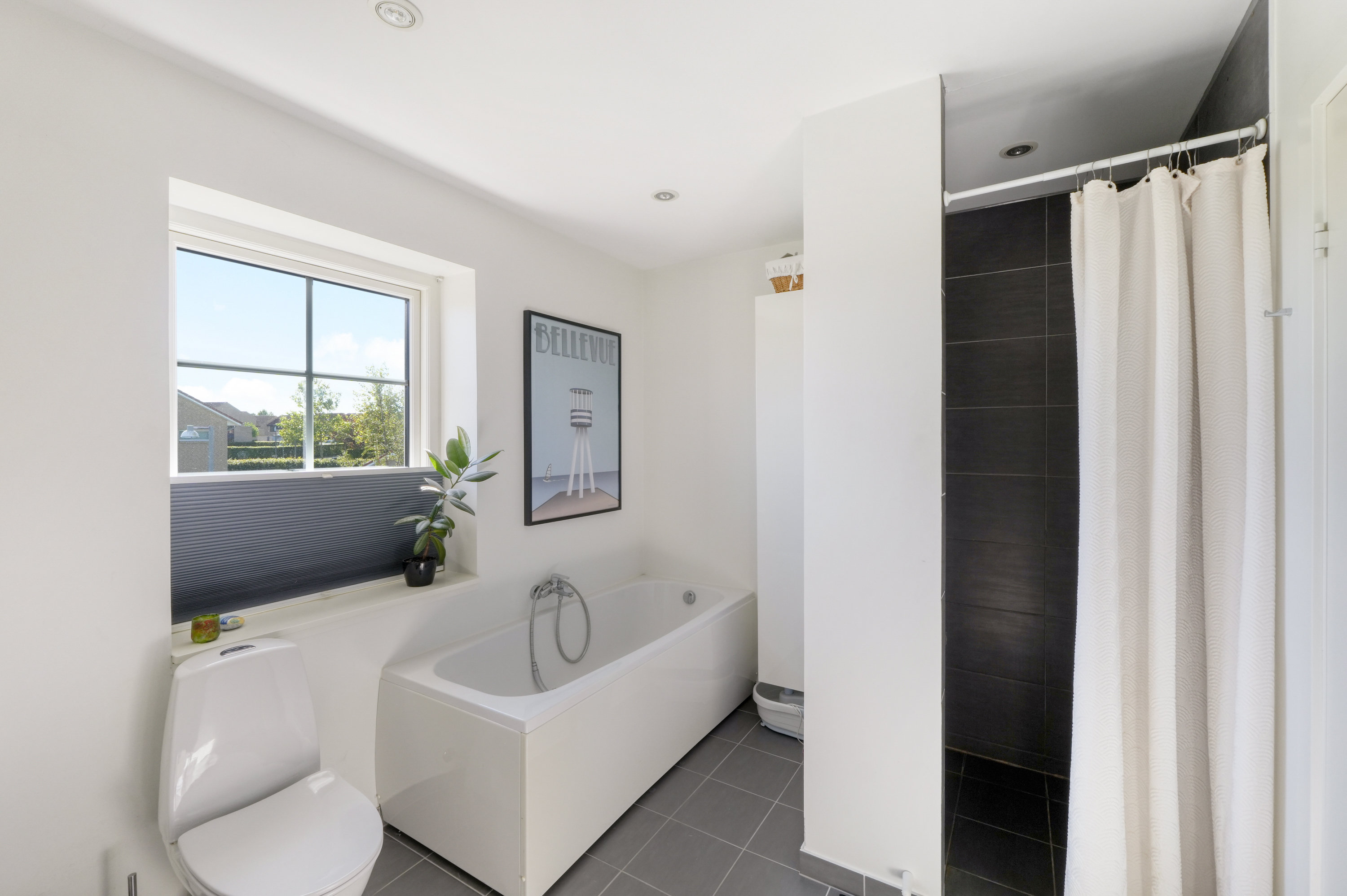 Fremhævet andet billede i fuldskærmstilstand. Billede af Damholmen 5, 2760 Måløv