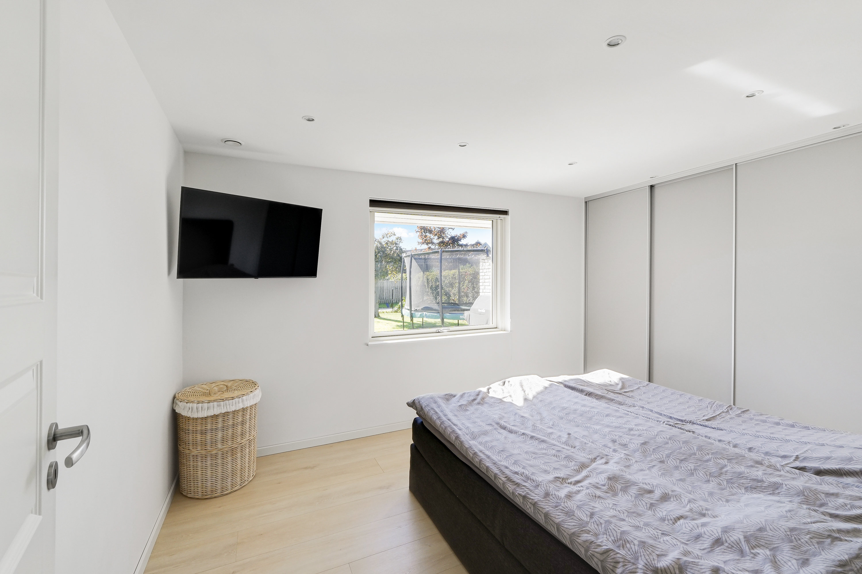 Fremhævet andet billede i fuldskærmstilstand. Billede af Vinterbuen 20, 2750 Ballerup