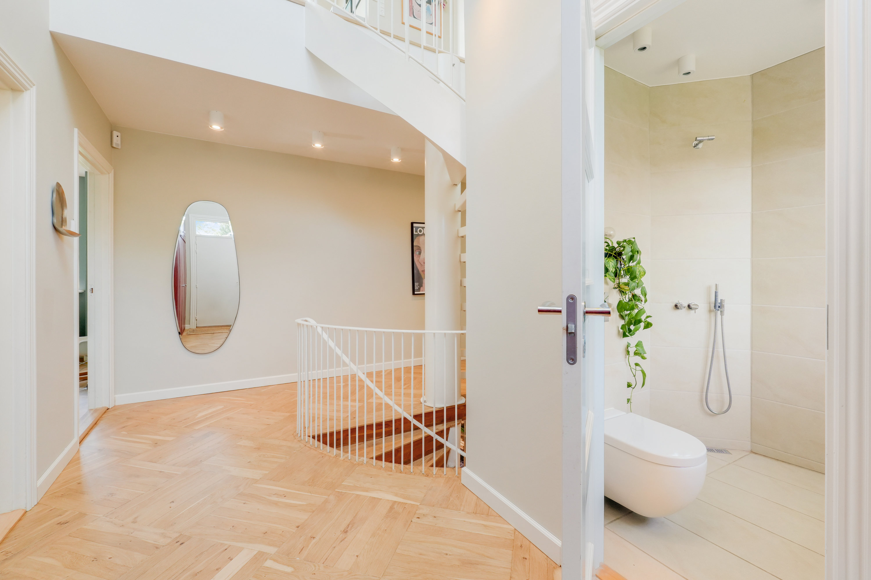 Fremhævet andet billede i fuldskærmstilstand. Billede af Lillevang 11, 3460 Birkerød