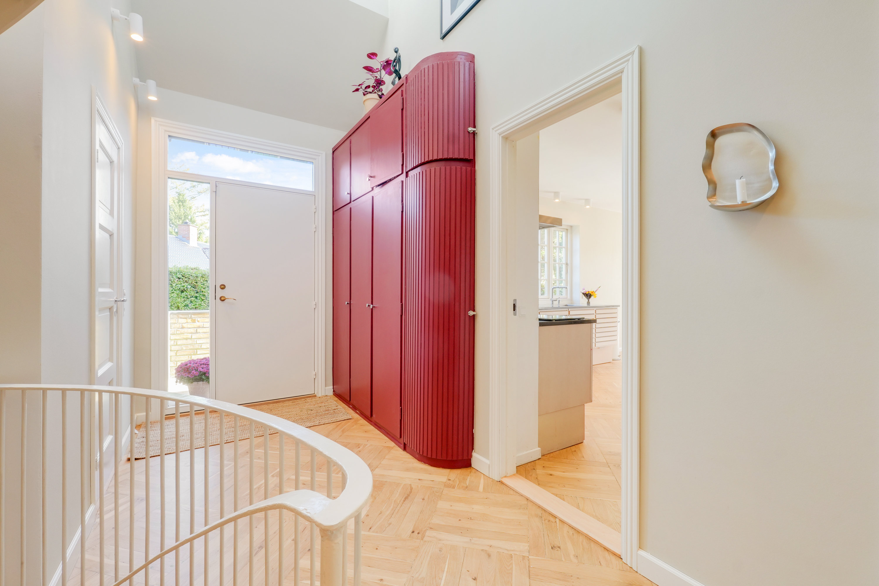 Fremhævet andet billede i fuldskærmstilstand. Billede af Lillevang 11, 3460 Birkerød