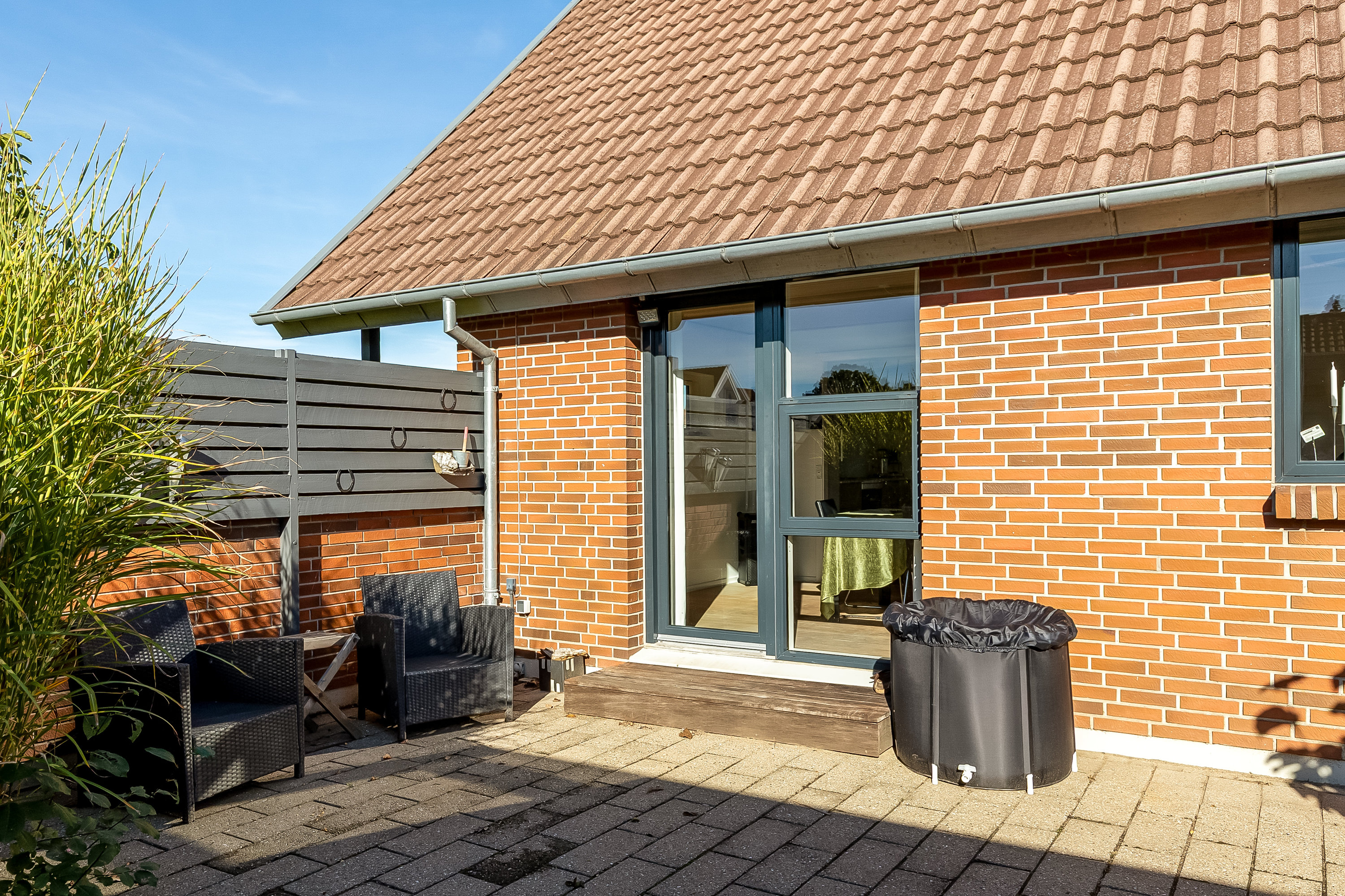 Fremhævet terrasse billede i fuldskærmstilstand. Billede af Hesselkær 50, 7100 Vejle