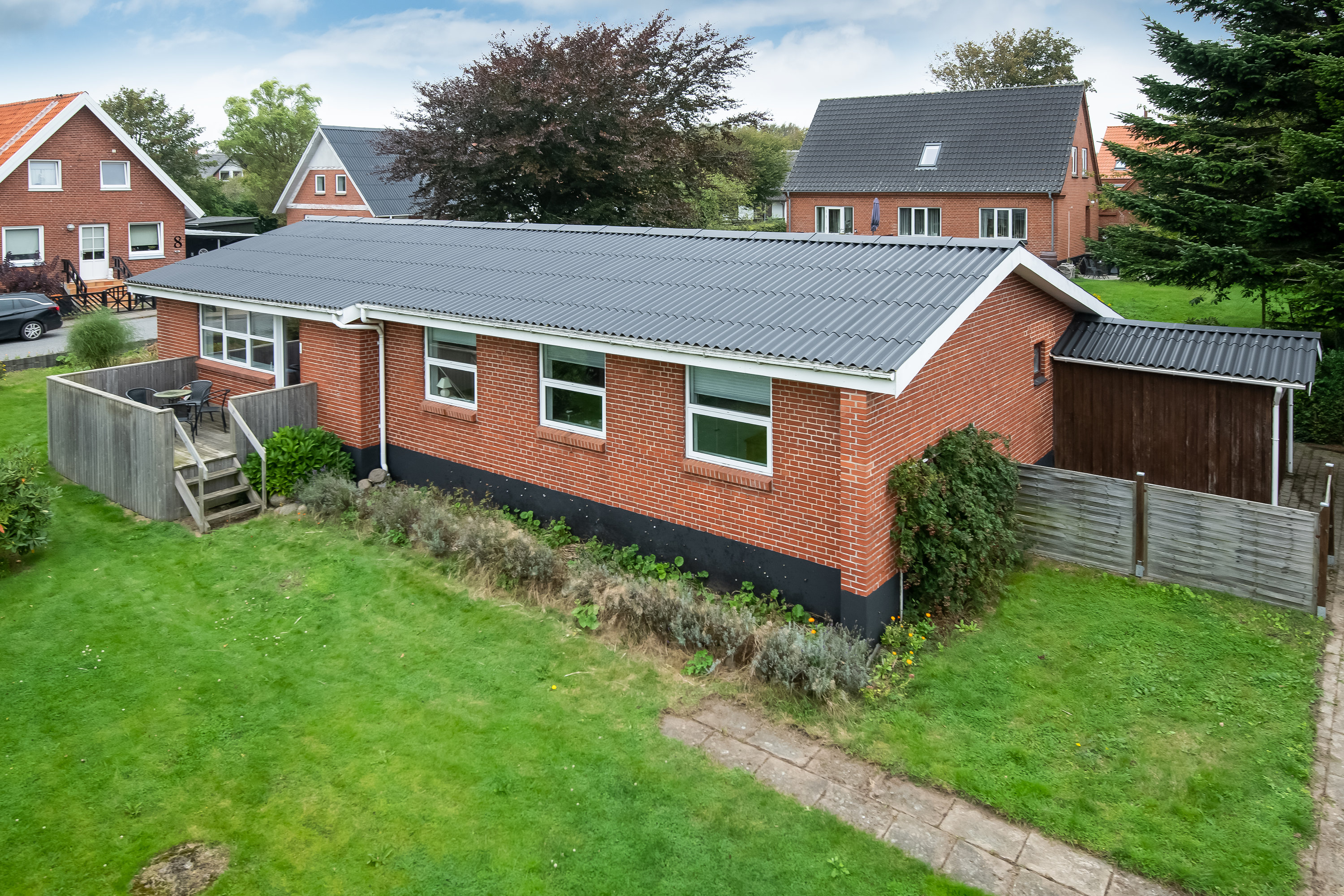 Fremhævet  billede i fuldskærmstilstand. Billede af Hyldevej 3, Hørby, 9300 Sæby