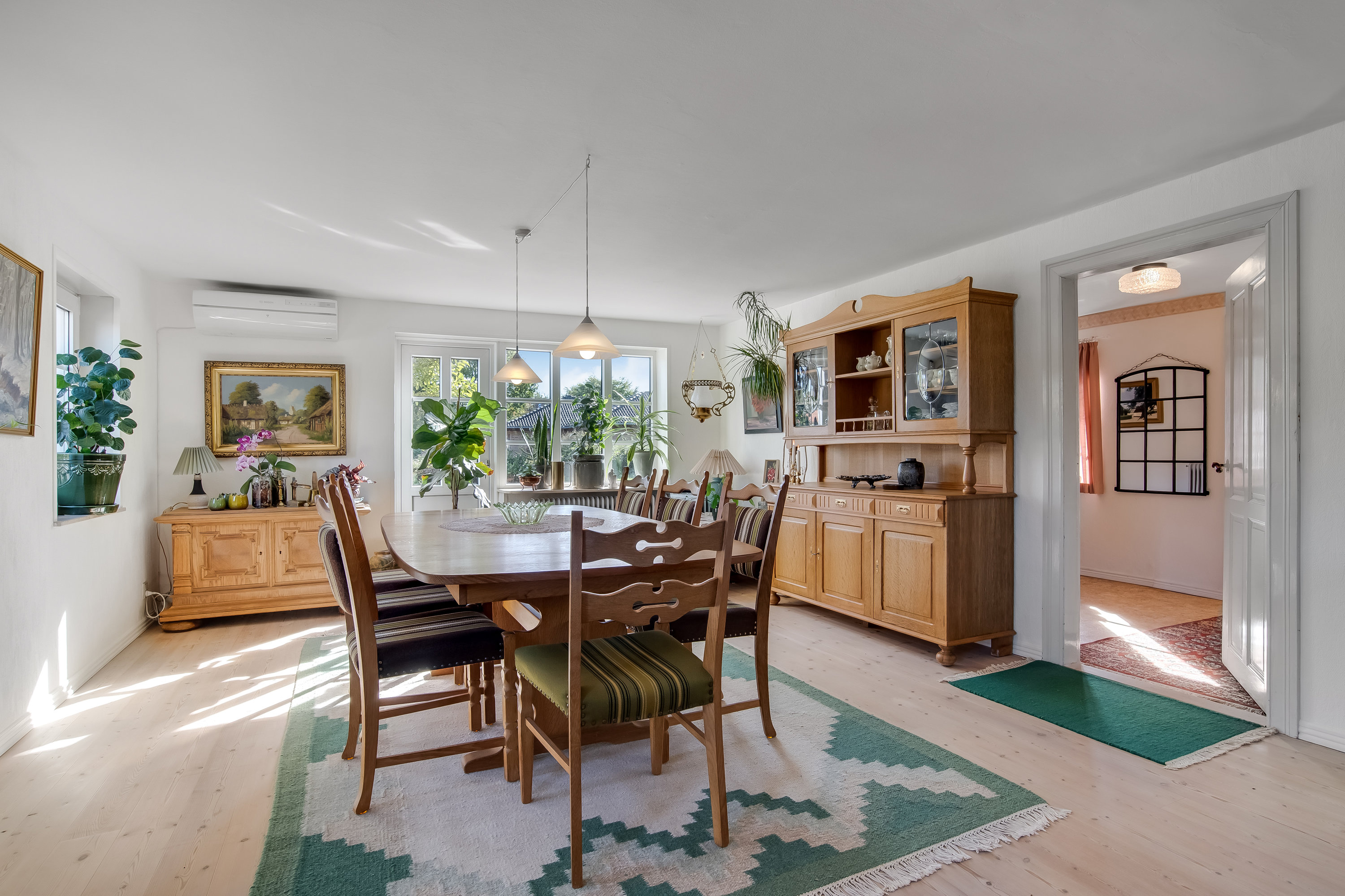 Fremhævet stue billede i fuldskærmstilstand. Billede af Tjørnevej 16, 7540 Haderup