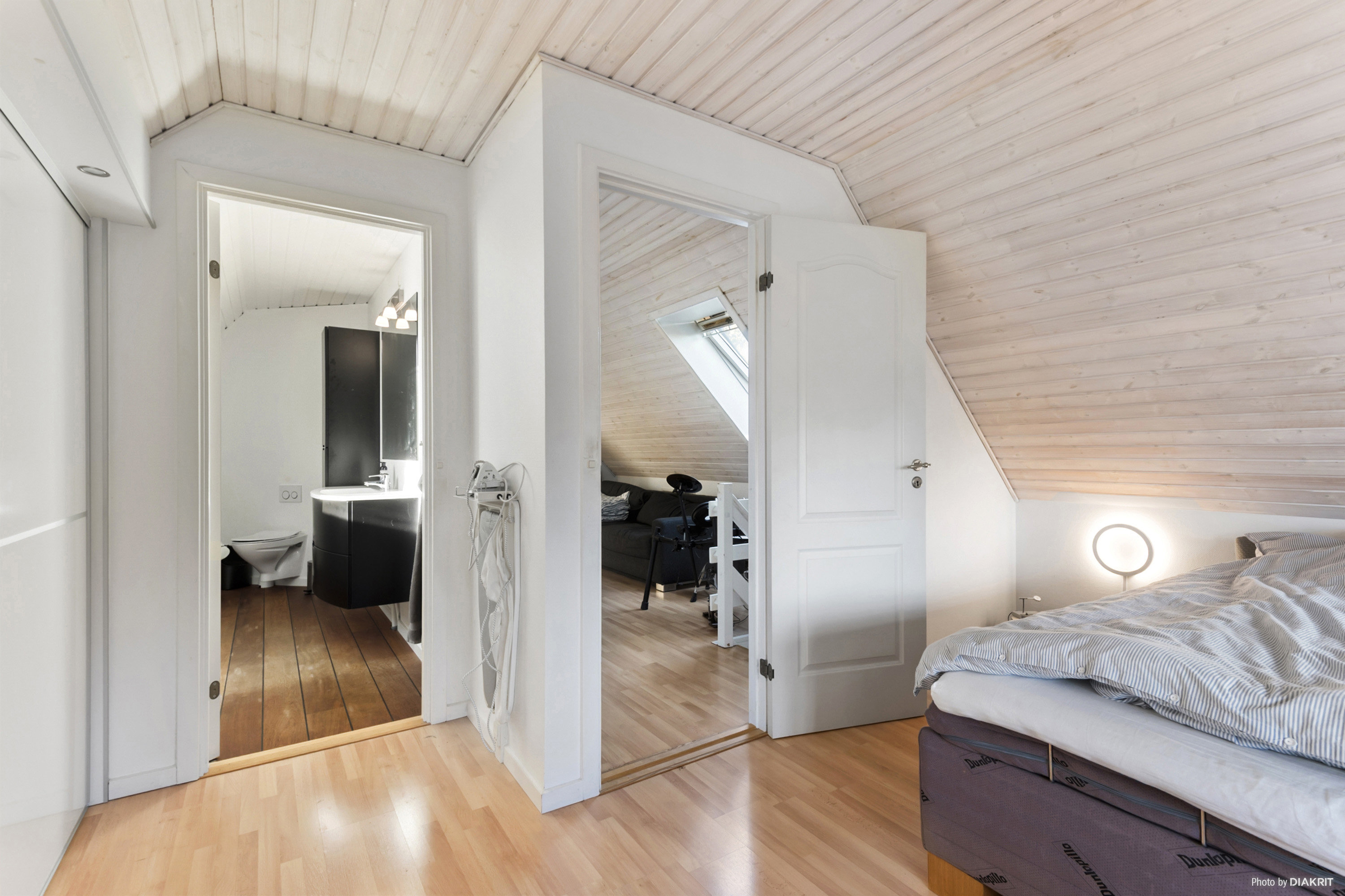 Fremhævet soveværelse billede i fuldskærmstilstand. Billede af Grønnevej 19, Lellinge, 4600 Køge