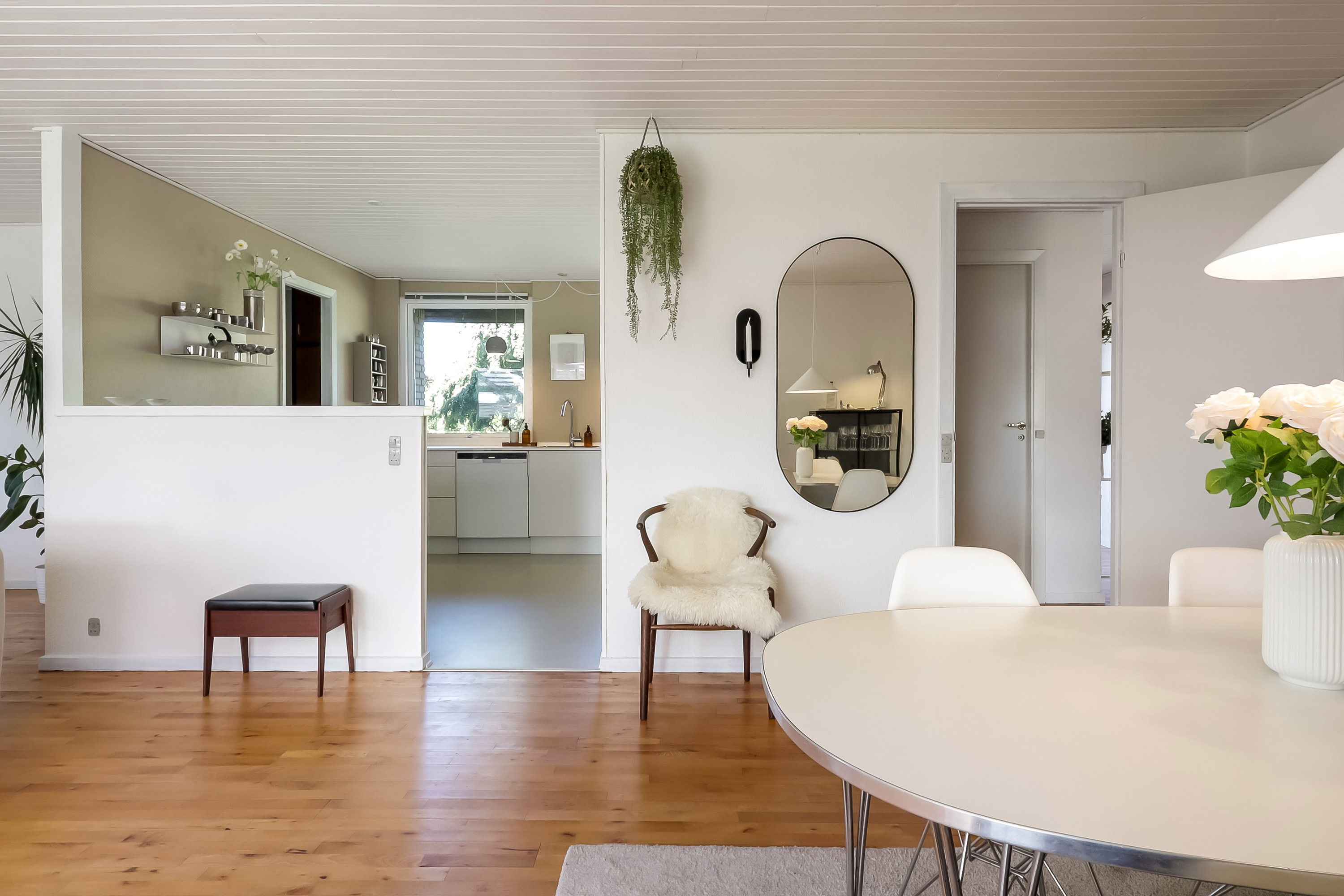 Fremhævet stue billede i fuldskærmstilstand. Billede af Brorsonsvænge 5, 5700 Svendborg