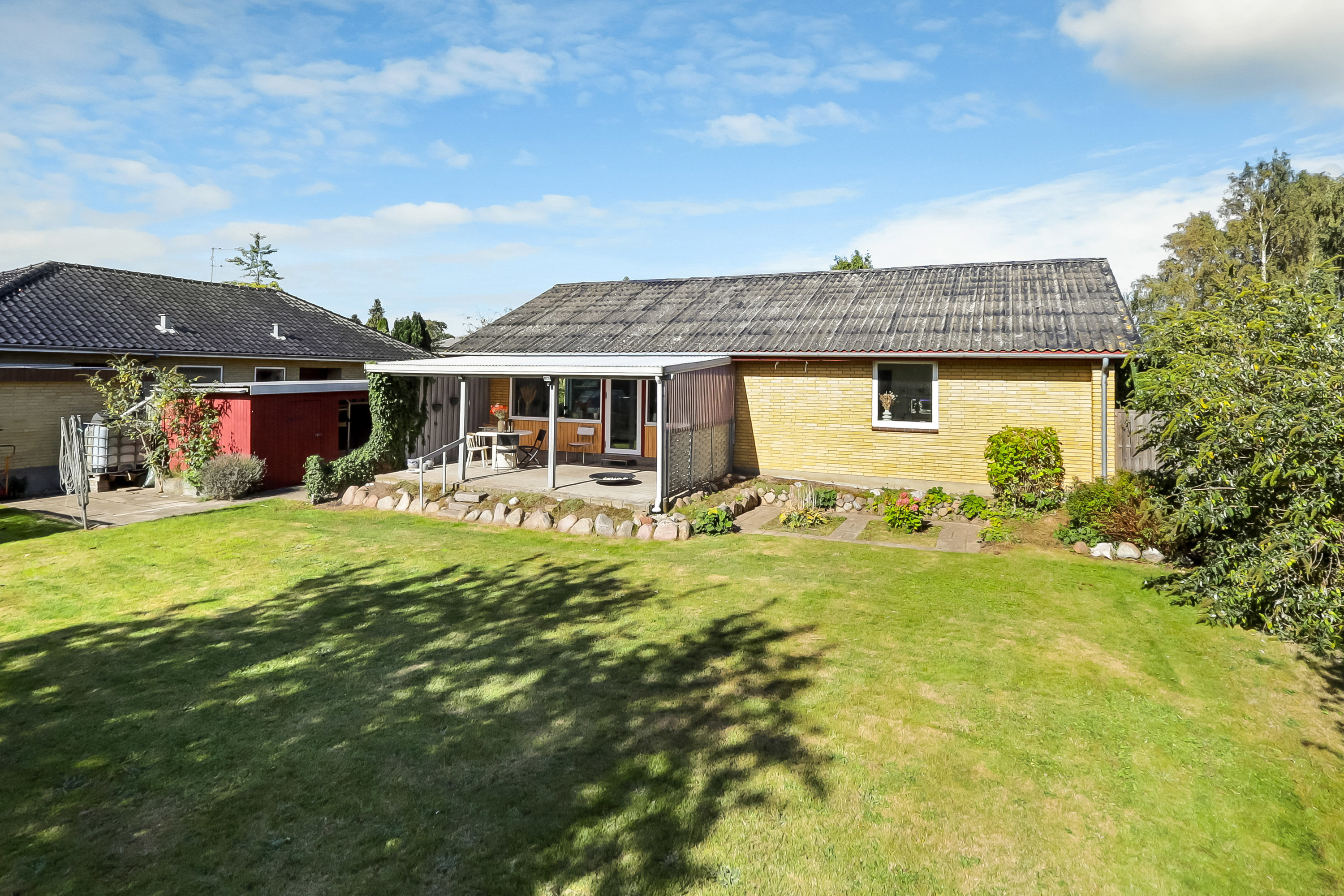 Fremhævet ejendommen billede i fuldskærmstilstand. Billede af Brorsonsvænge 5, 5700 Svendborg