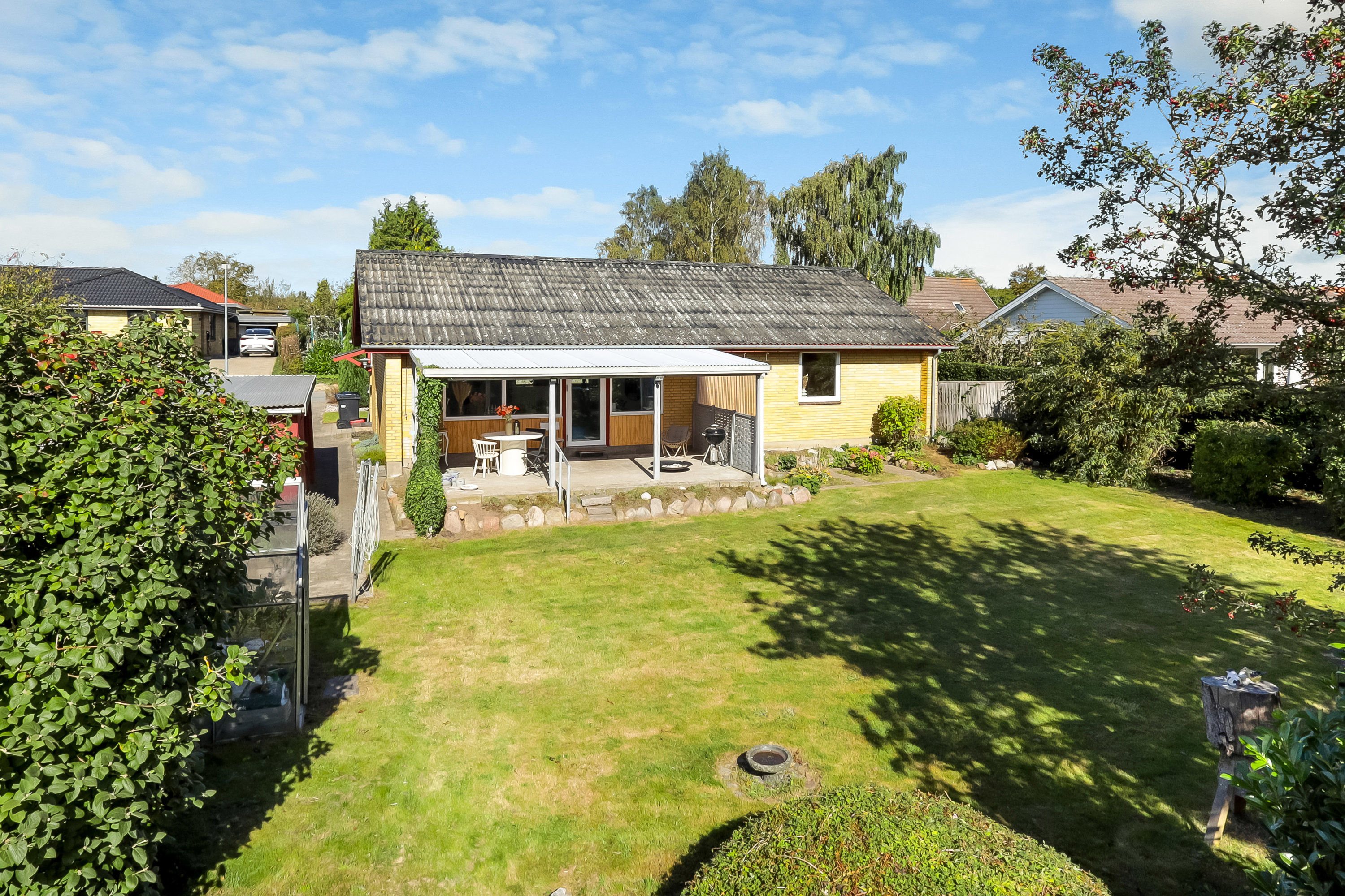 Miniaturebillede 1: ejendommen. Billede af Brorsonsvænge 5, 5700 Svendborg