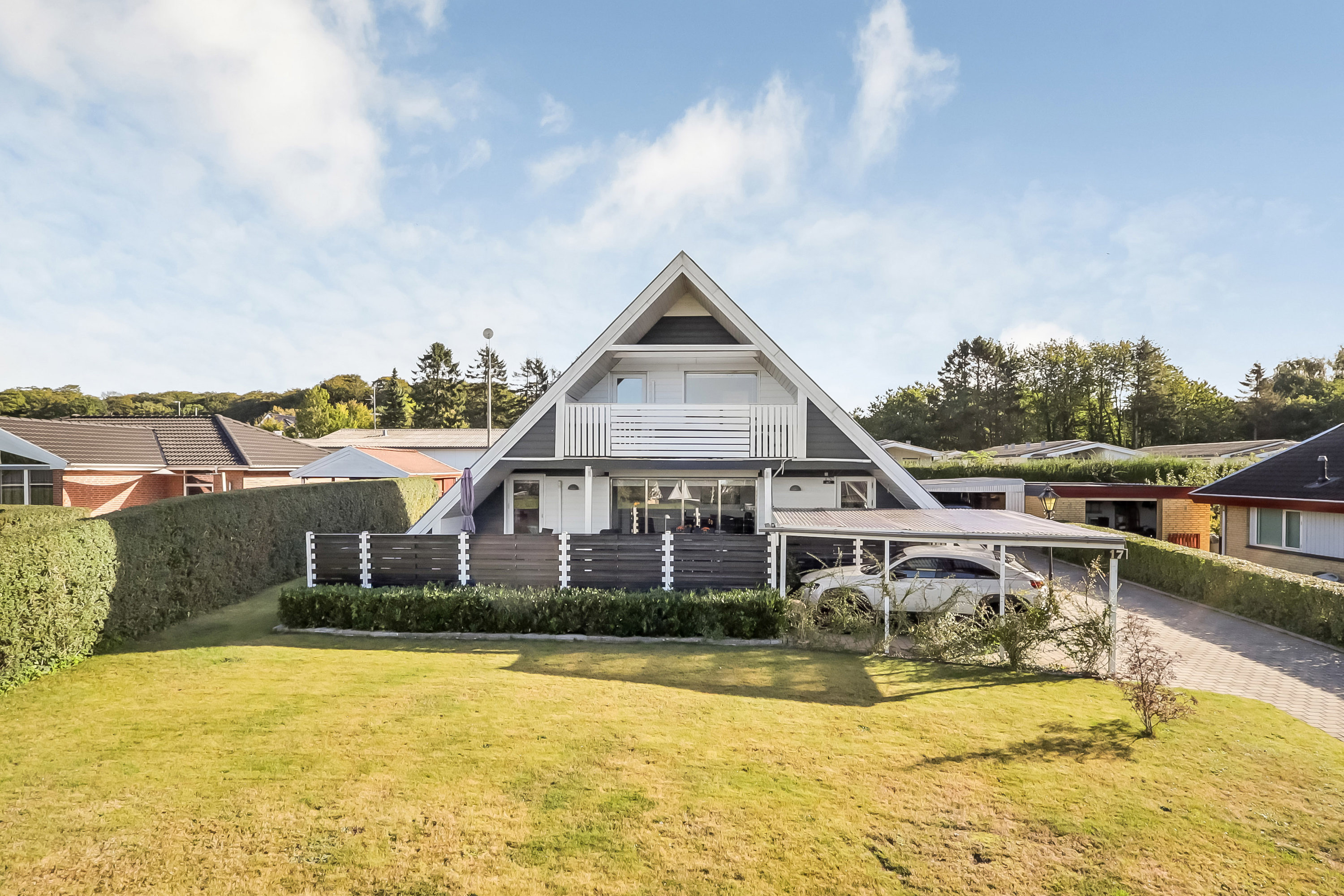 Fremhævet ejendommen billede i fuldskærmstilstand. Billede af Troldeskovvej 17, 5700 Svendborg