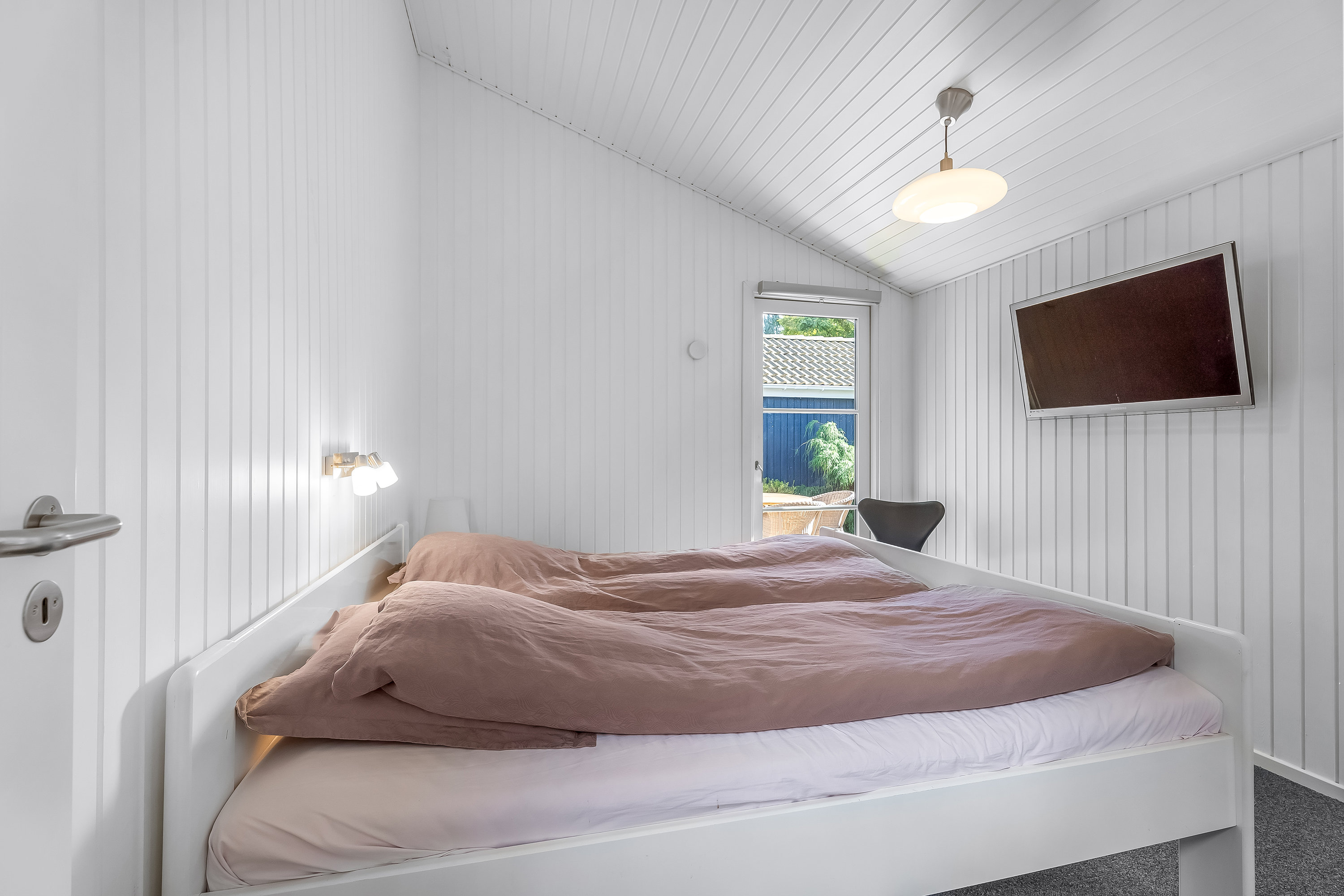 Fremhævet soveværelse billede i fuldskærmstilstand. Billede af Mælkebøttevej 27, 4873 Væggerløse