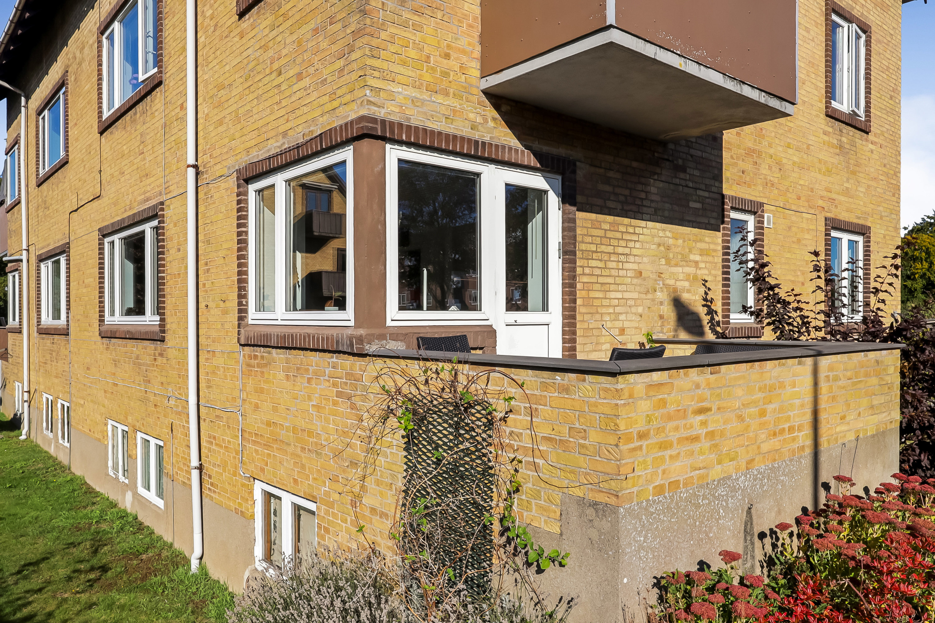 Miniaturebillede 2: ejendommen. Billede af Kobberbæksvej 29, st.. tv., 5700 Svendborg