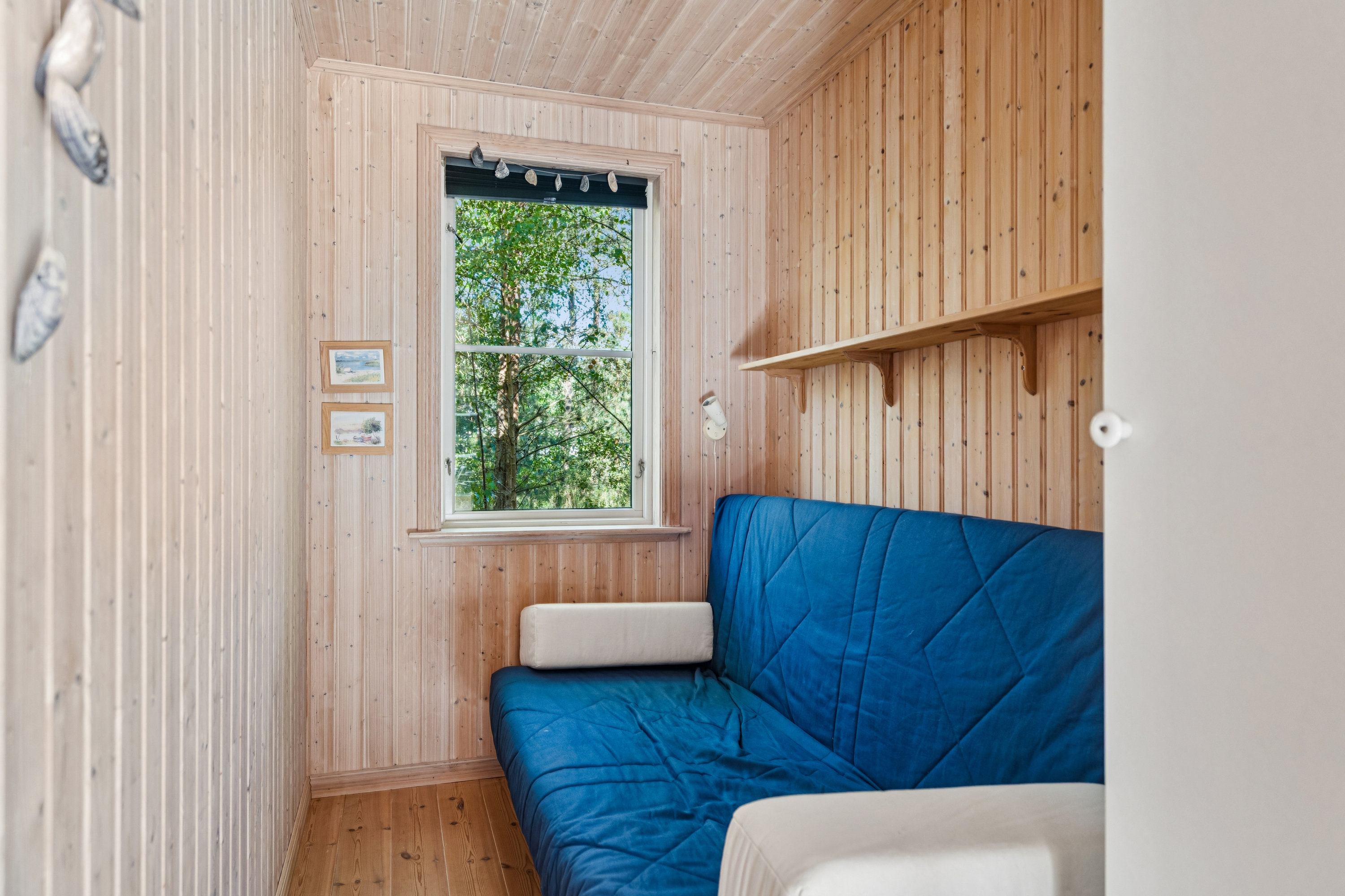 Fremhævet værelse billede i fuldskærmstilstand. Billede af Blåmejsevej 7, Østerby, 9940 Læsø