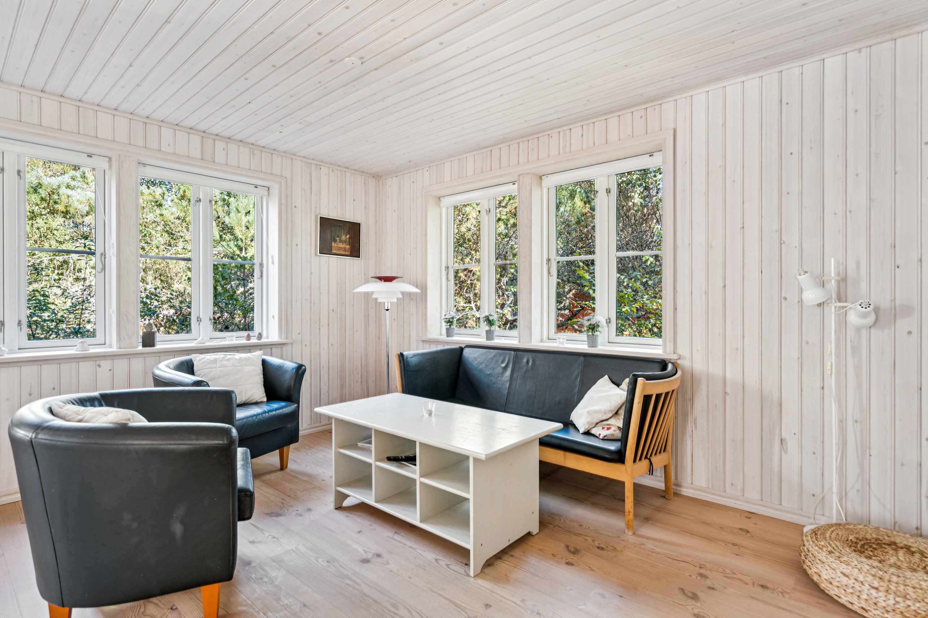 Fremhævet stue billede i fuldskærmstilstand. Billede af Blåmejsevej 7, Østerby, 9940 Læsø