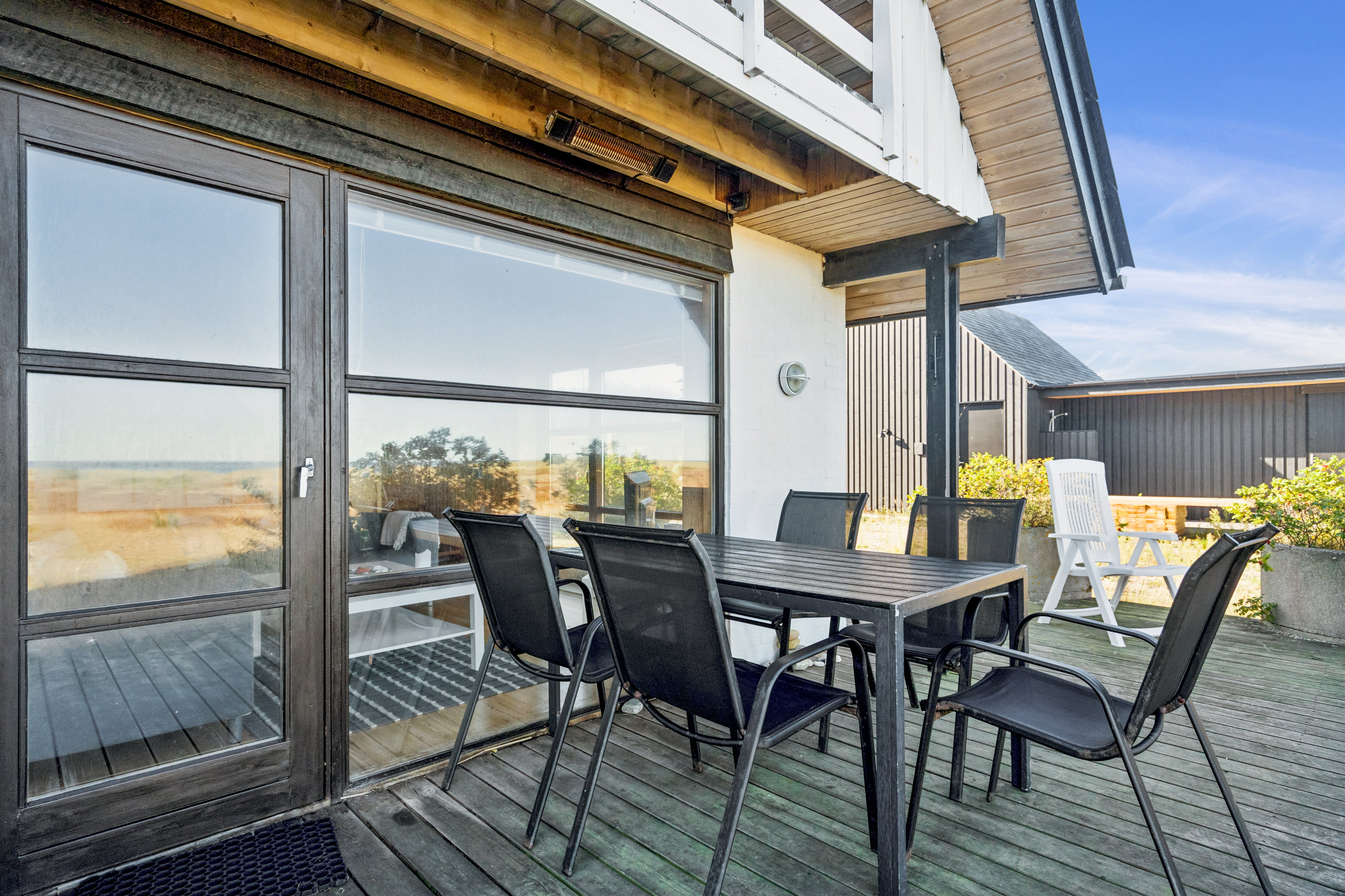 Fremhævet terrasse billede i fuldskærmstilstand. Billede af Mågevej 15, Østerby Havn, 9940 Læsø