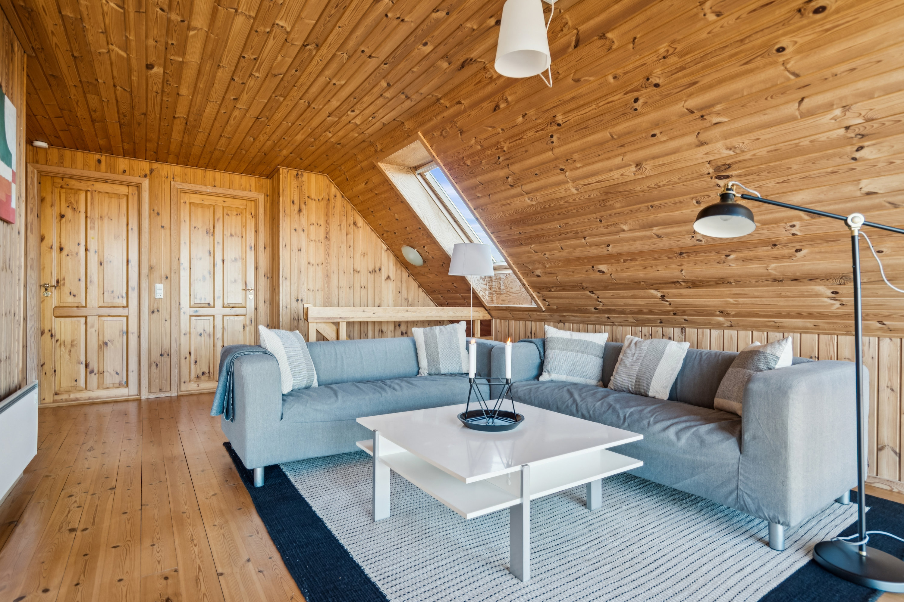 Fremhævet stue billede i fuldskærmstilstand. Billede af Mågevej 15, Østerby Havn, 9940 Læsø