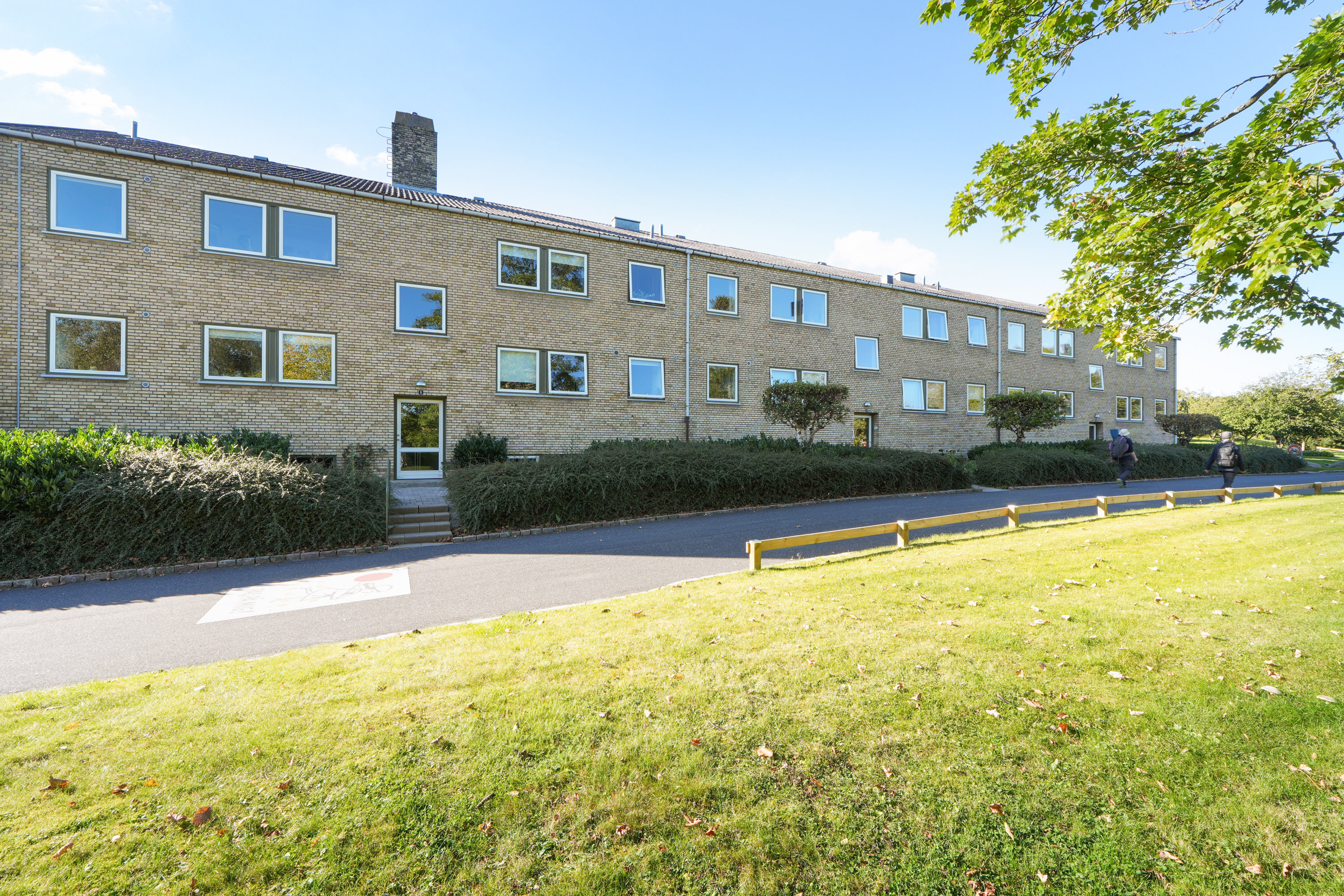 Fremhævet andet billede i fuldskærmstilstand. Billede af Bakkekrogen 3, 1. tv., 3460 Birkerød