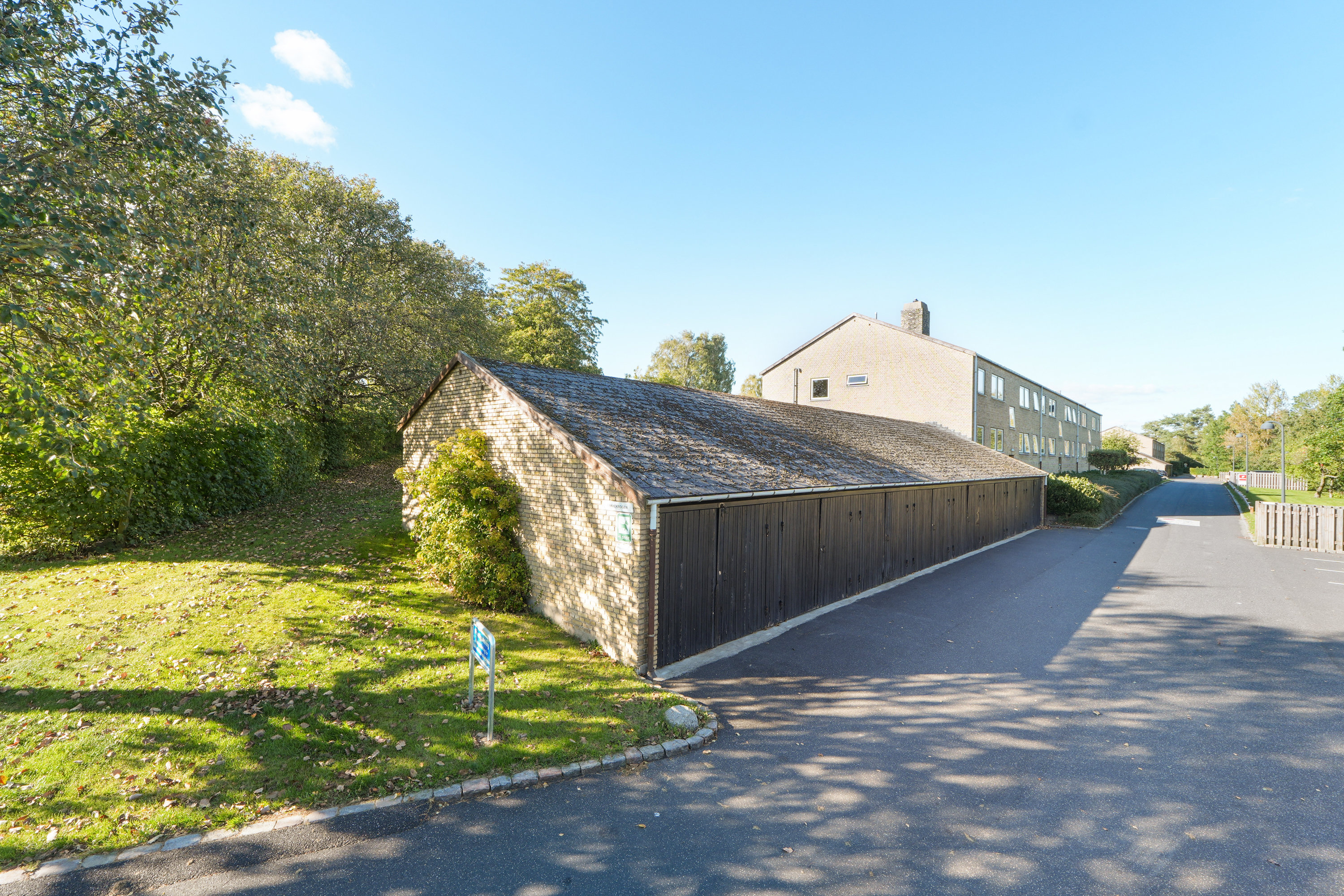 Fremhævet andet billede i fuldskærmstilstand. Billede af Bakkekrogen 3, 1. tv., 3460 Birkerød