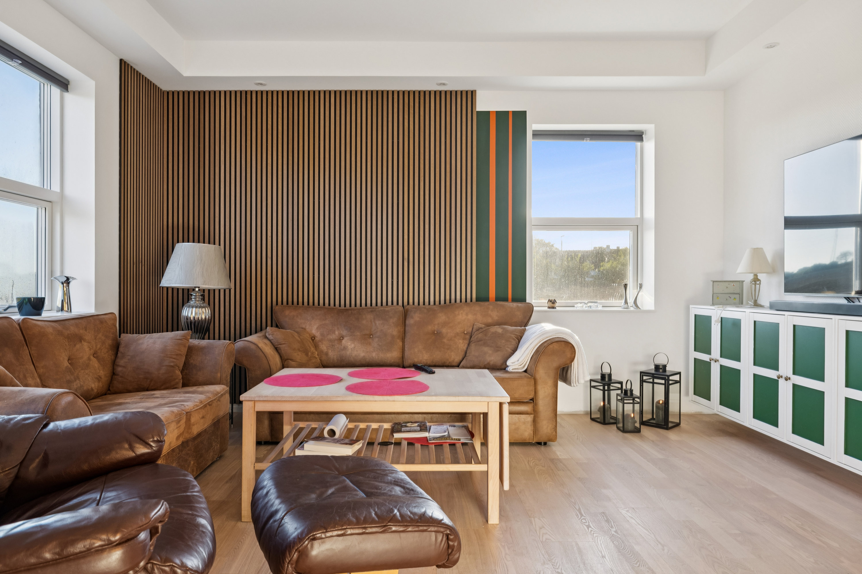 Fremhævet stue billede i fuldskærmstilstand. Billede af Søllingevej 1, Sødinge, 5750 Ringe