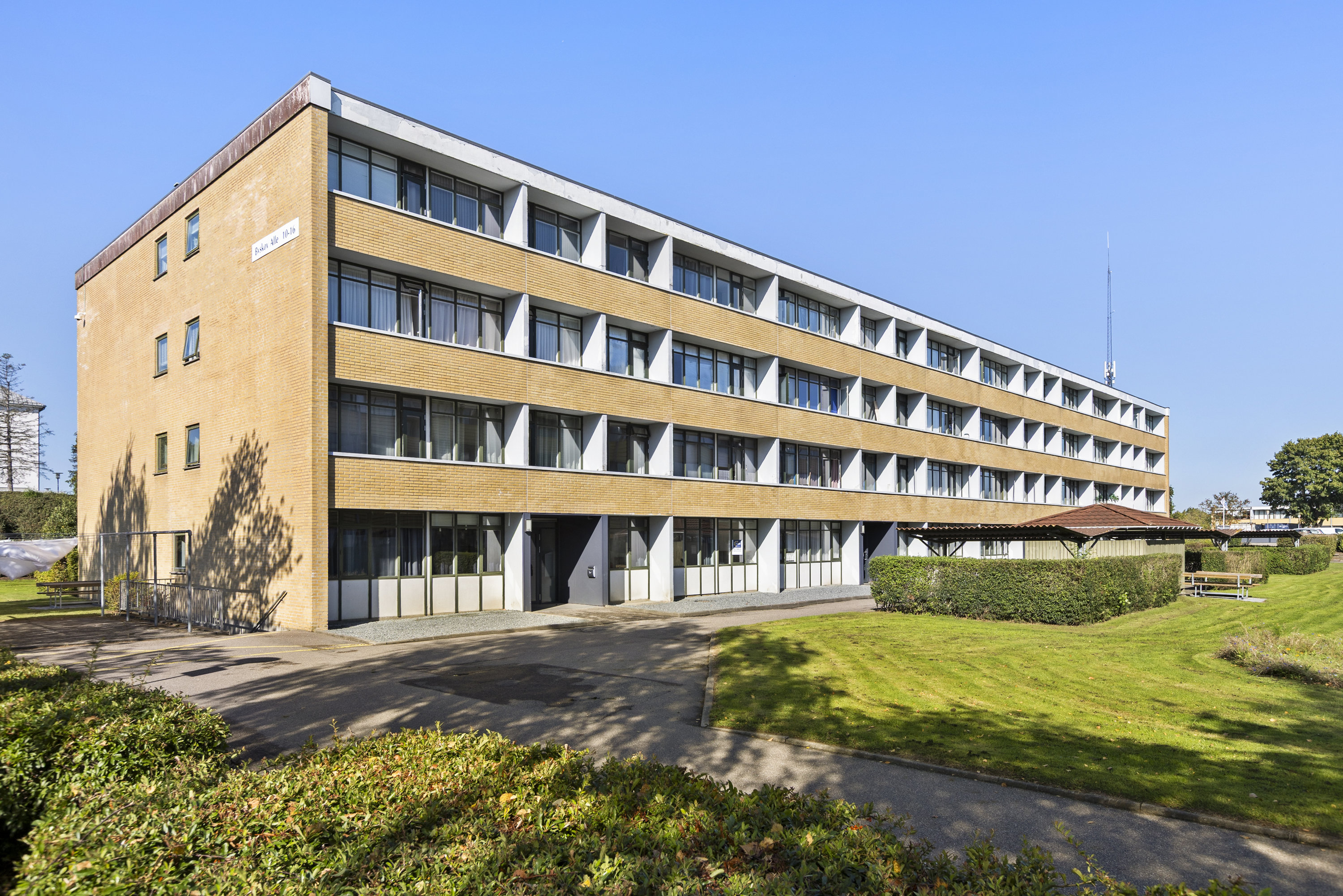 Fremhævet ejendommen billede i fuldskærmstilstand. Billede af Byskov Alle 10, st.. th., 4200 Slagelse