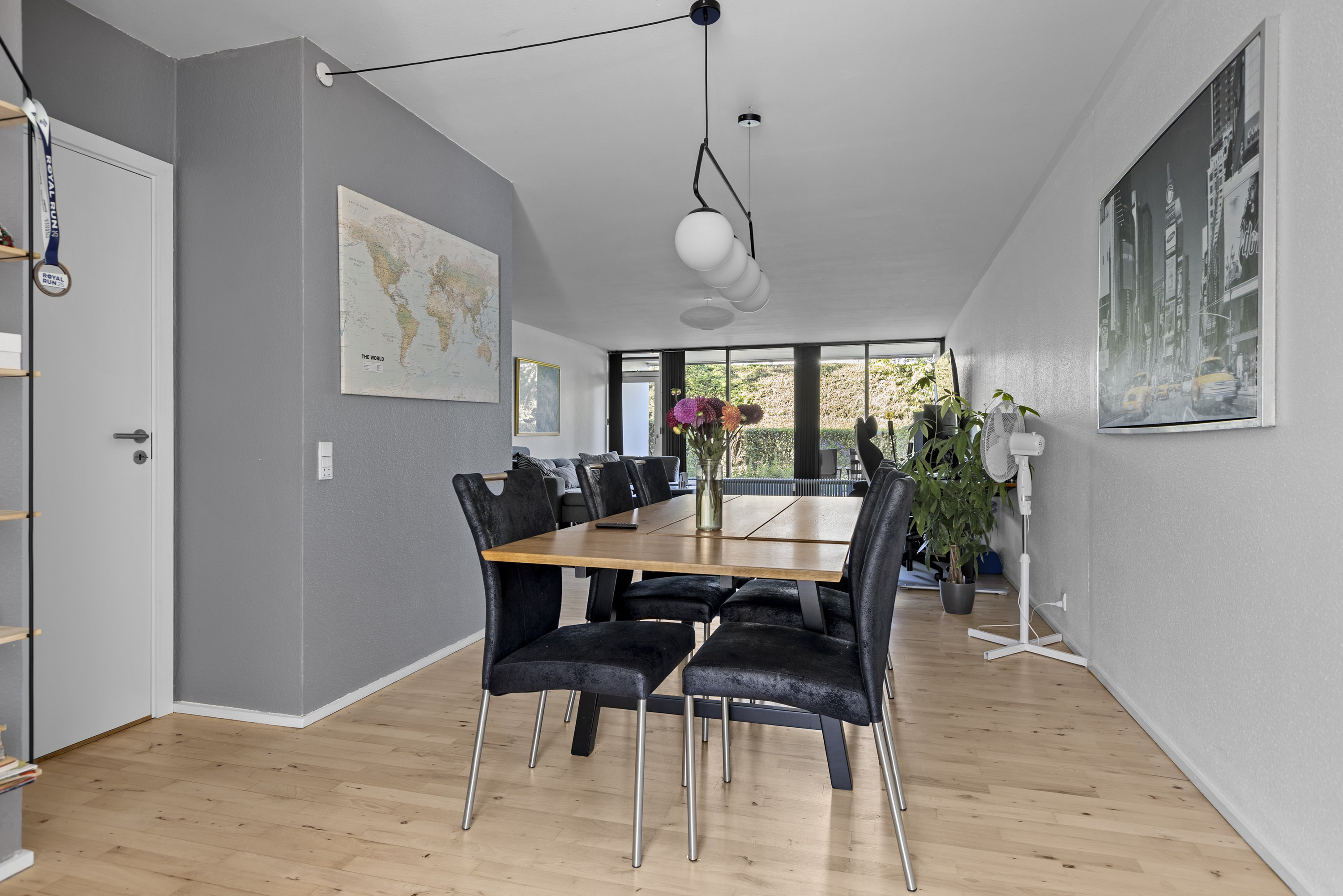 Fremhævet stue billede i fuldskærmstilstand. Billede af Byskov Alle 10, st.. th., 4200 Slagelse