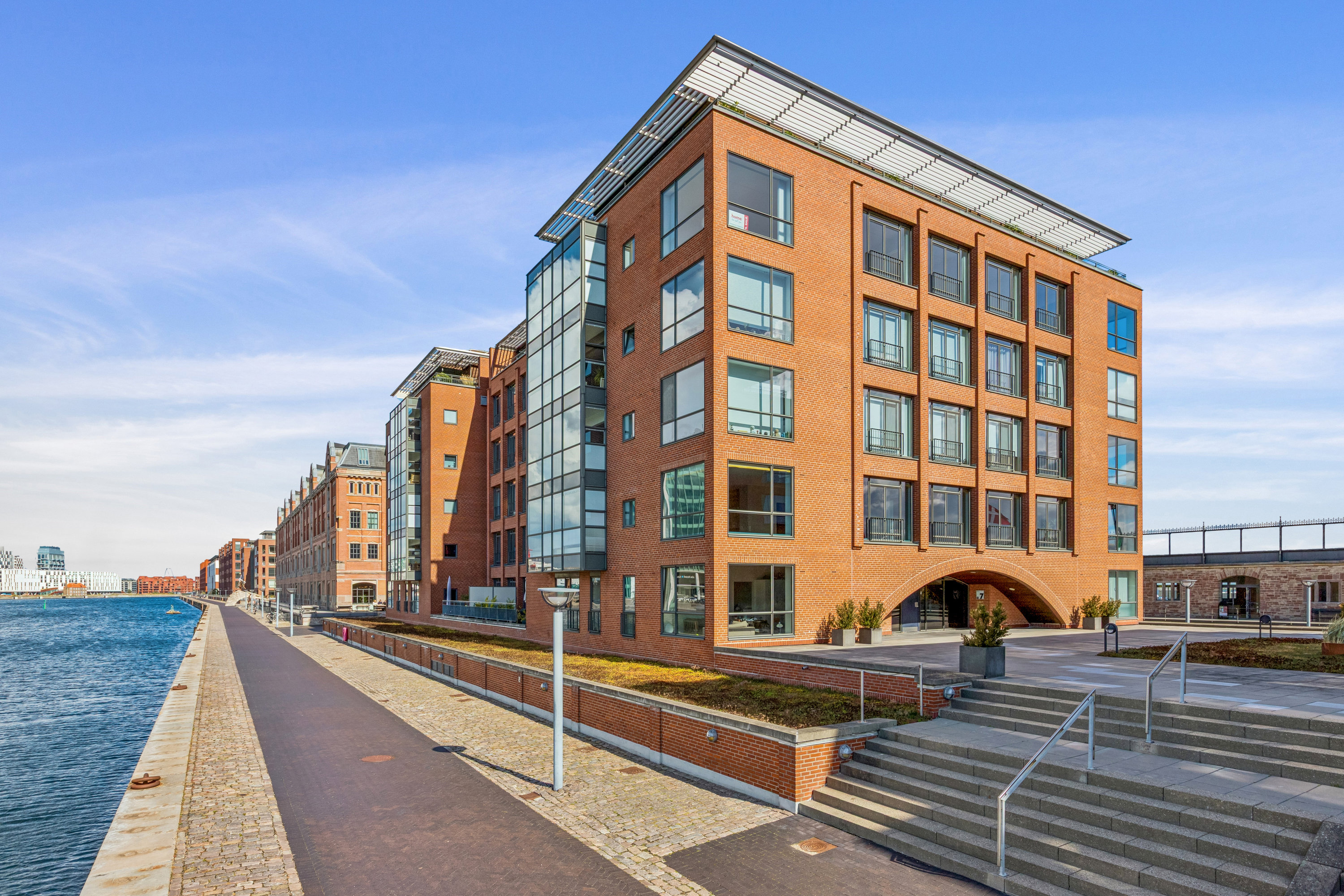 Fremhævet ejendom 1 billede i fuldskærmstilstand. Billede af Langelinie Allé 7, 1. 4., 2100 København Ø