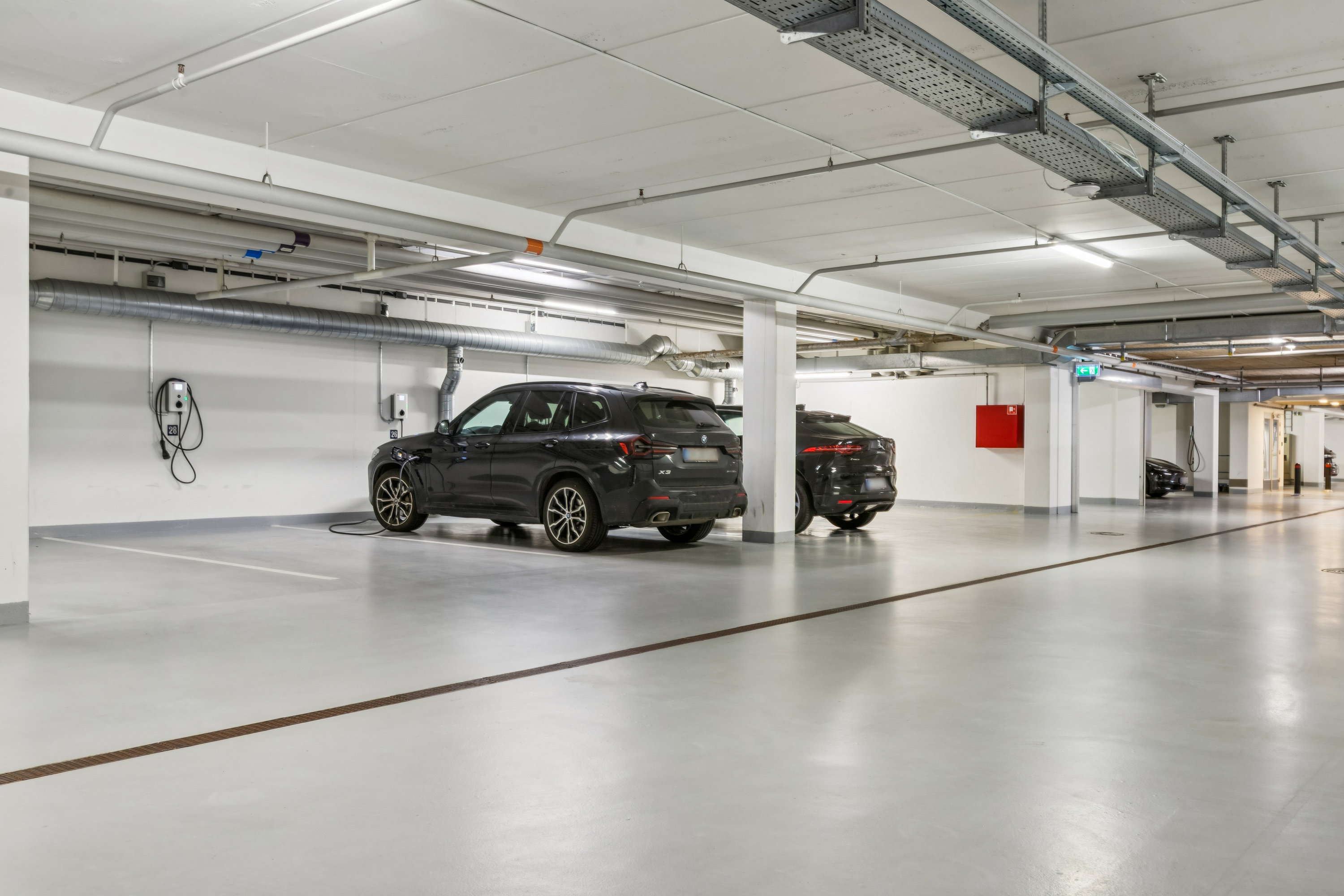 Fremhævet garage billede i fuldskærmstilstand. Billede af Langelinie Allé 7, 1. 4., 2100 København Ø