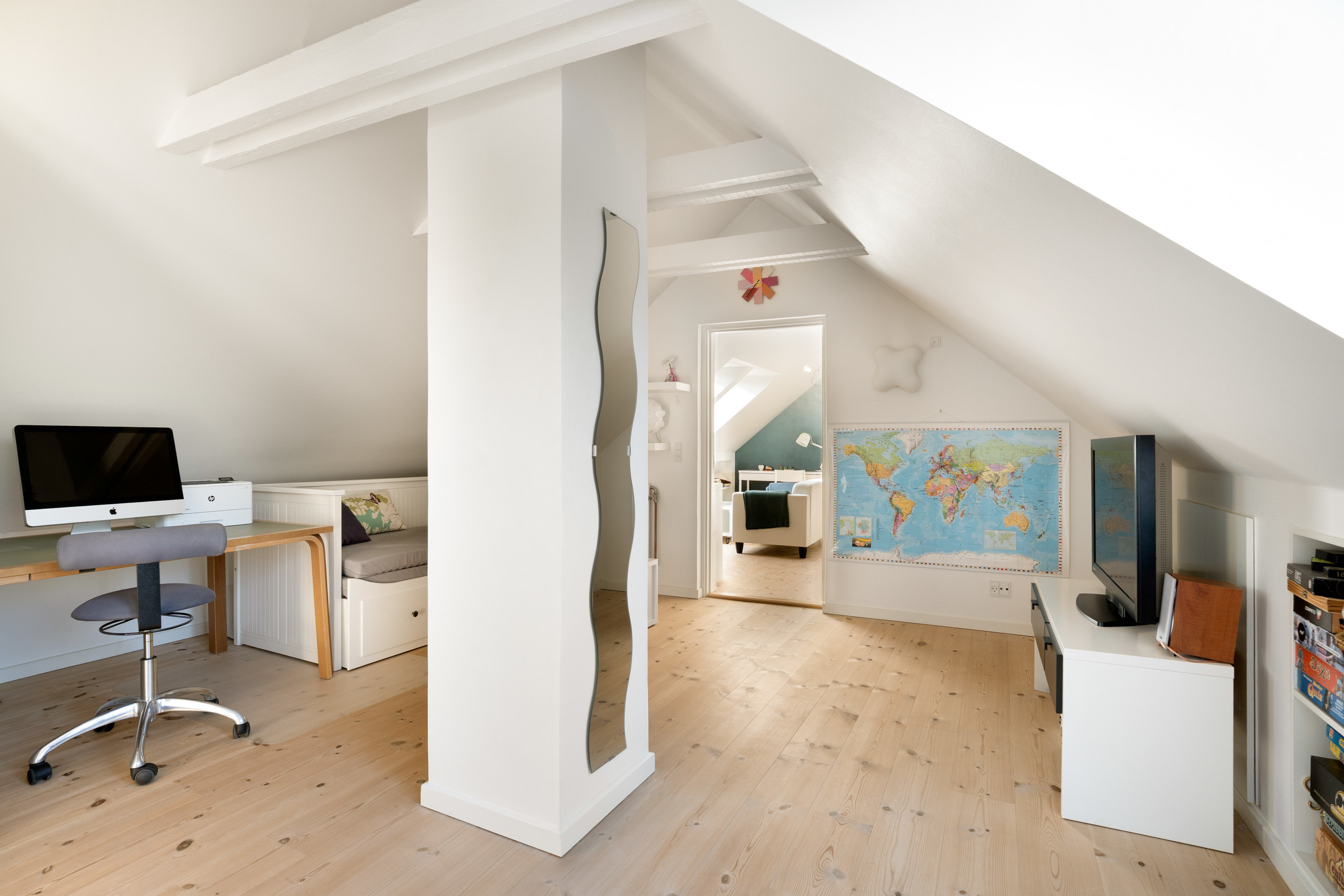 Fremhævet  billede i fuldskærmstilstand. Billede af Under Lindene 1, 2840 Holte