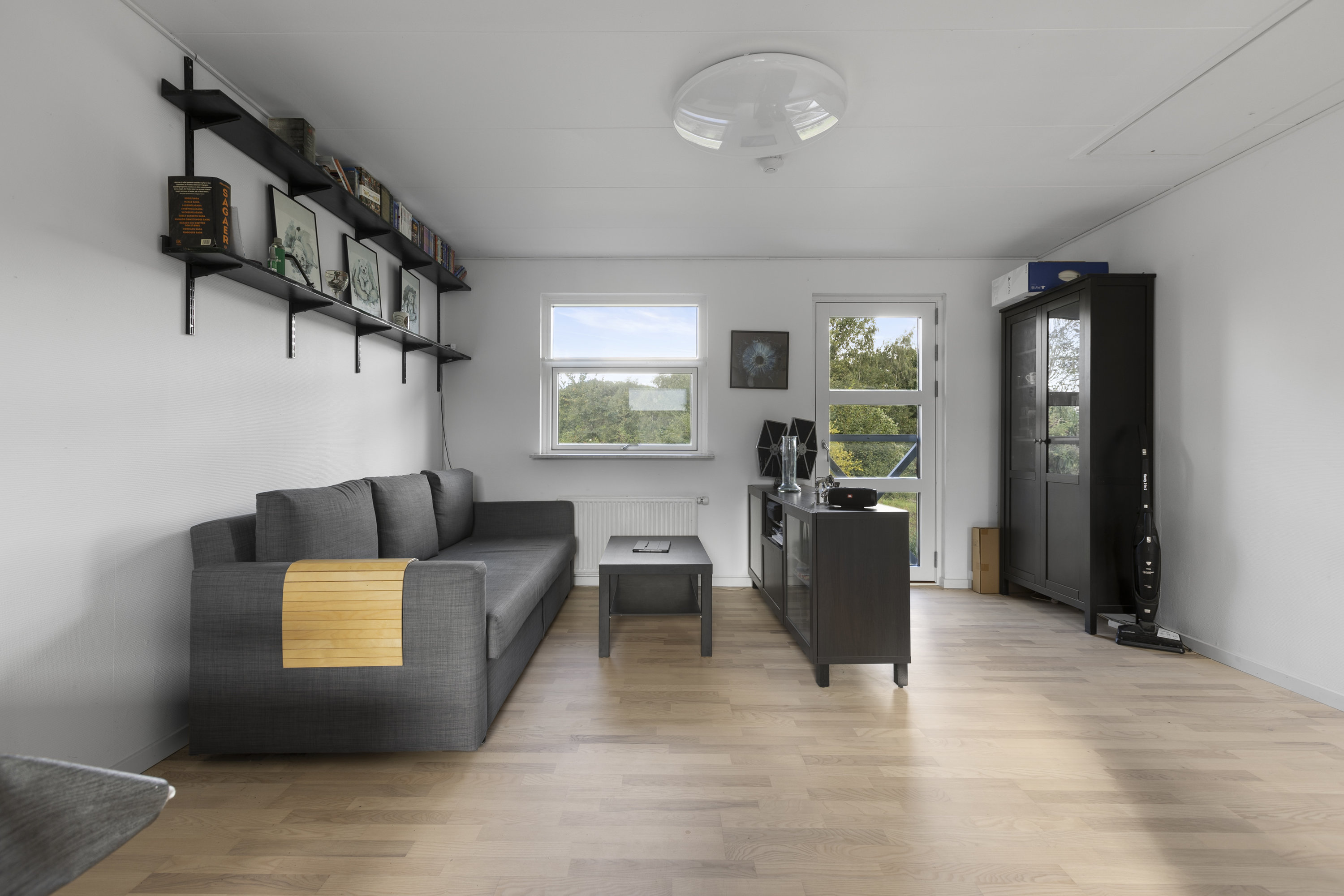 Fremhævet stue billede i fuldskærmstilstand. Billede af Banevej 45, 4370 Store Merløse