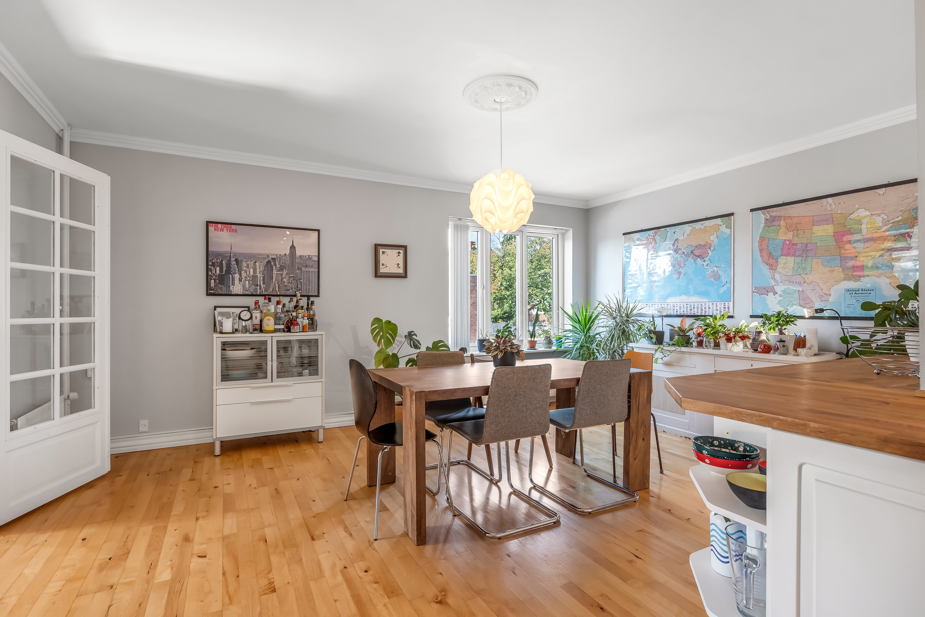 Fremhævet stue billede i fuldskærmstilstand. Billede af Jes Jessensgade 82, 4800 Nykøbing F