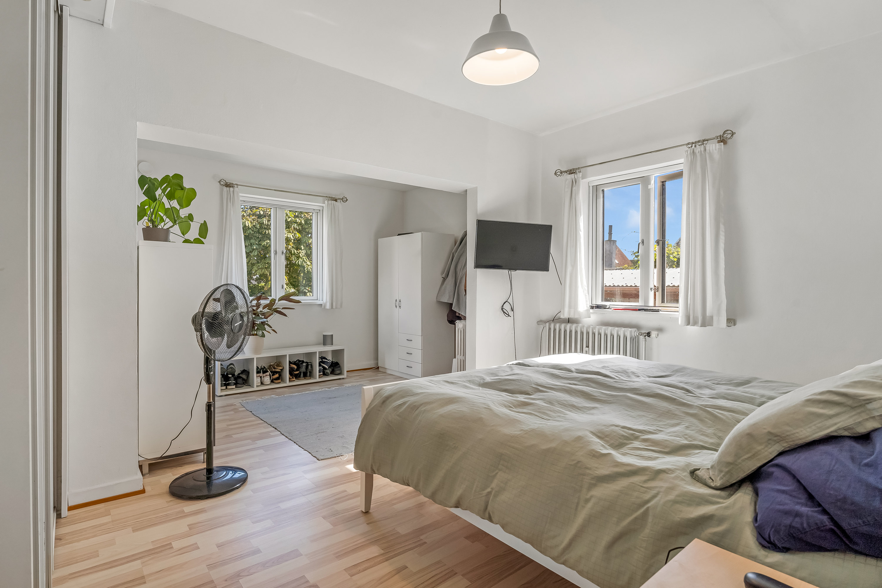 Fremhævet soveværelse billede i fuldskærmstilstand. Billede af Jes Jessensgade 82, 4800 Nykøbing F