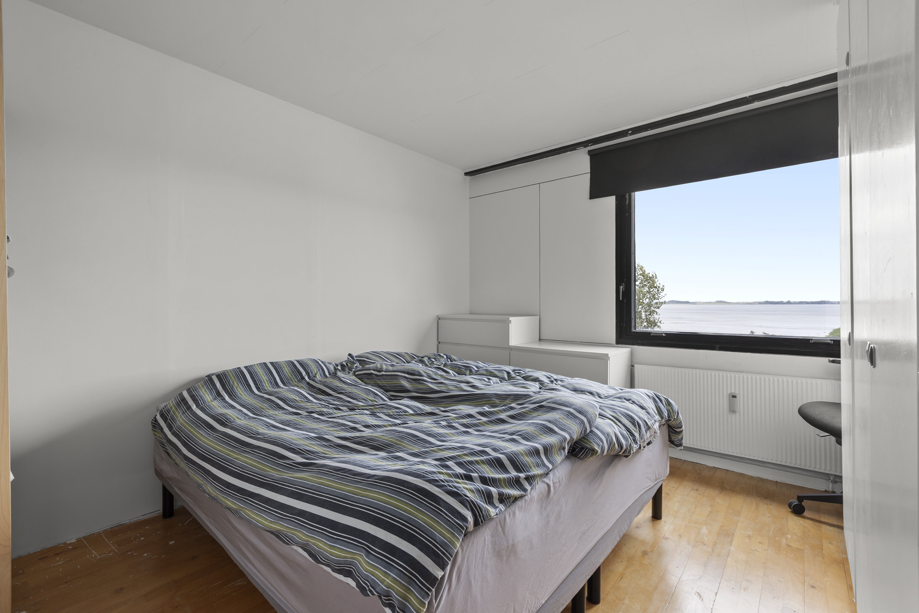 Fremhævet værelse billede i fuldskærmstilstand. Billede af Tyreengen 2, 3. th., 4220 Korsør