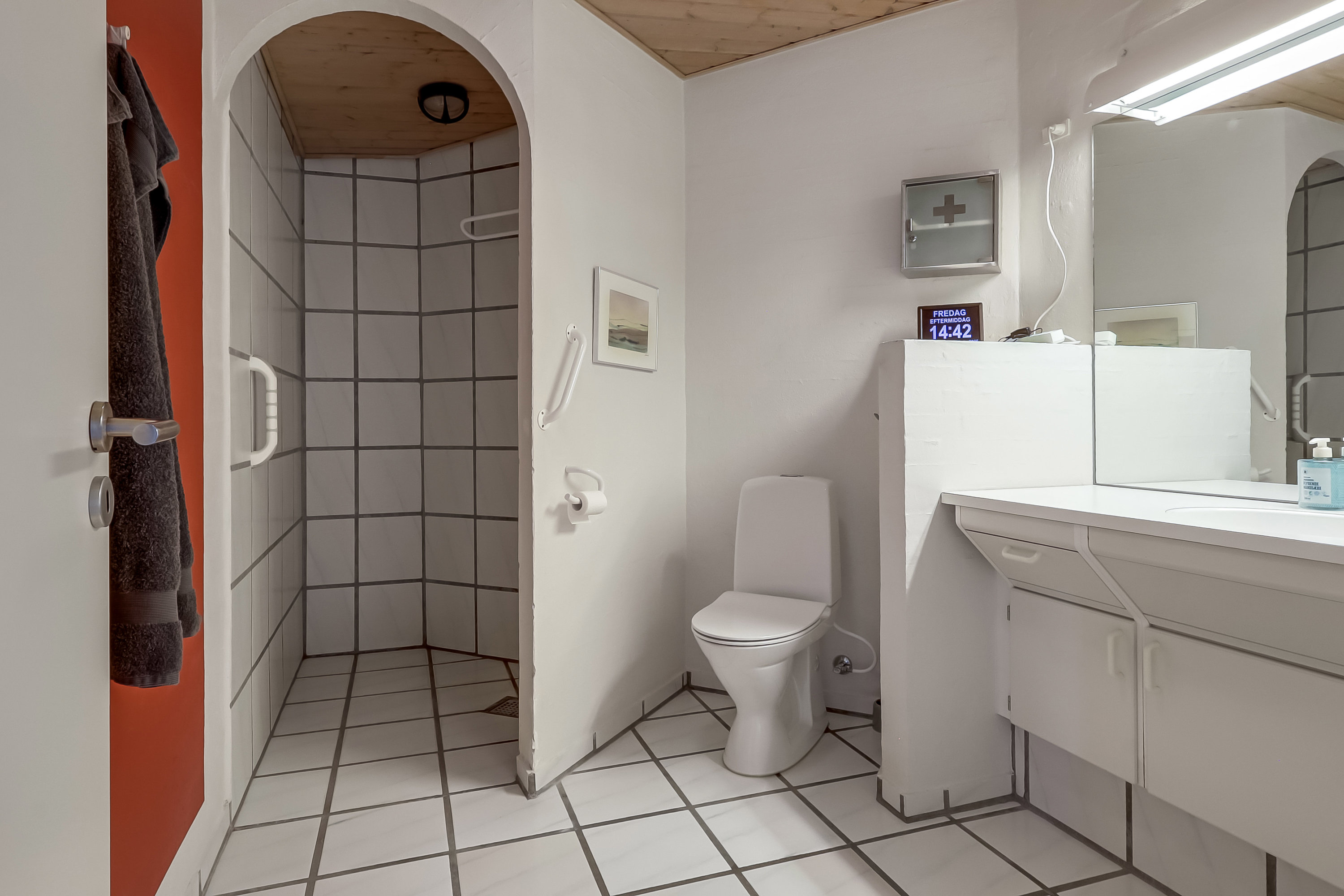 Fremhævet badeværelse billede i fuldskærmstilstand. Billede af Tordenskjoldsvej 26, Tåsinge, 5700 Svendborg