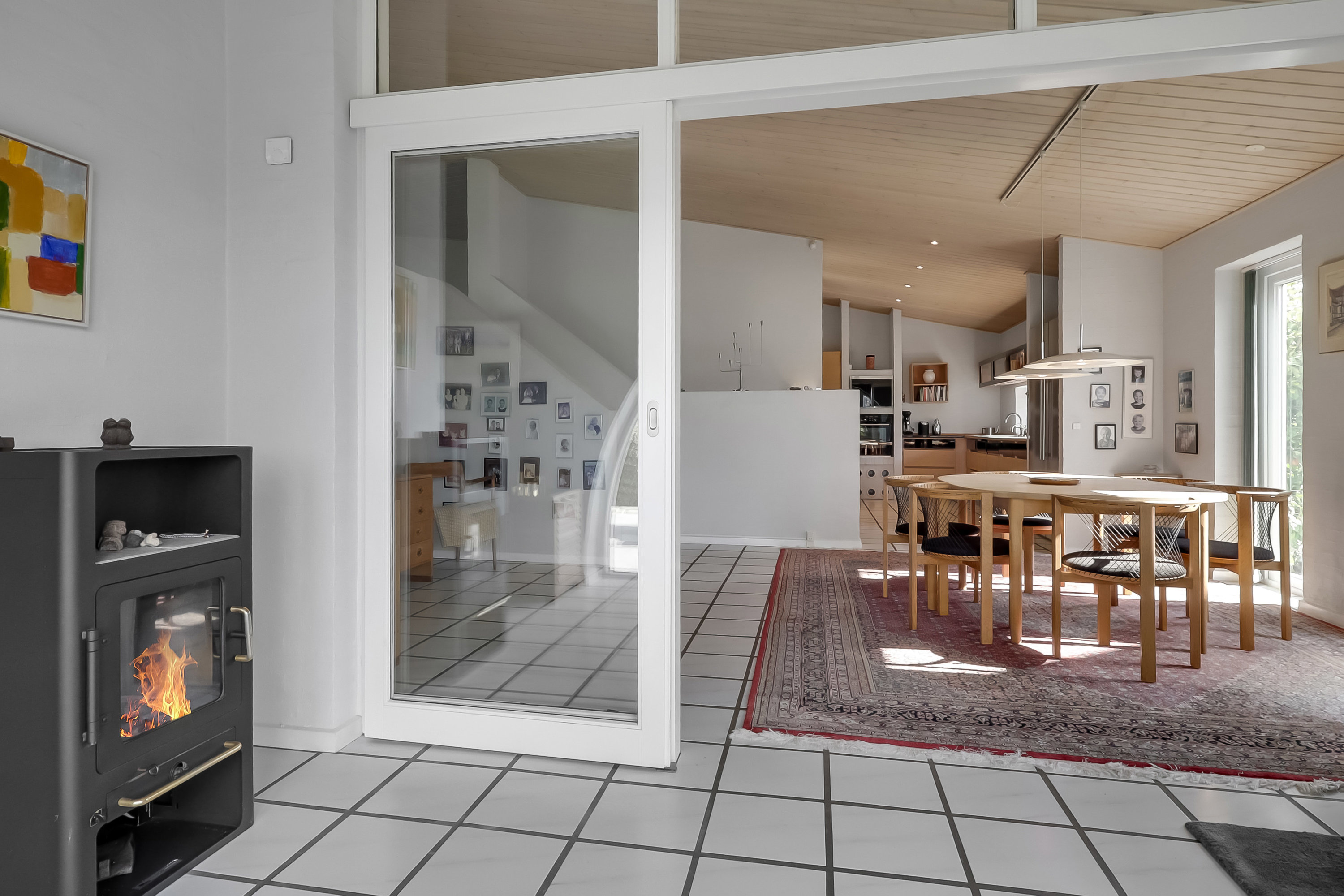 Fremhævet stue billede i fuldskærmstilstand. Billede af Tordenskjoldsvej 26, Tåsinge, 5700 Svendborg