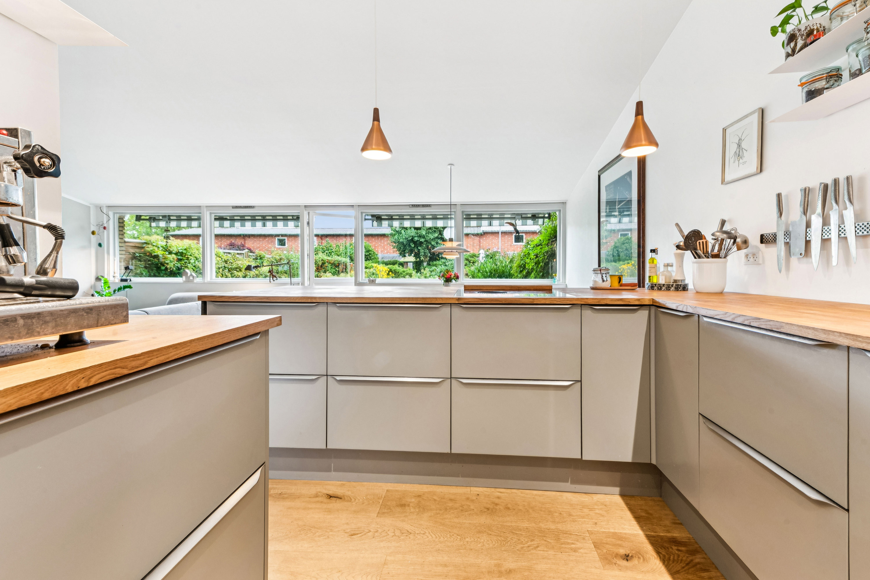 Fremhævet køkken billede i fuldskærmstilstand. Billede af Kulsvierparken 147, 2800 Kongens Lyngby