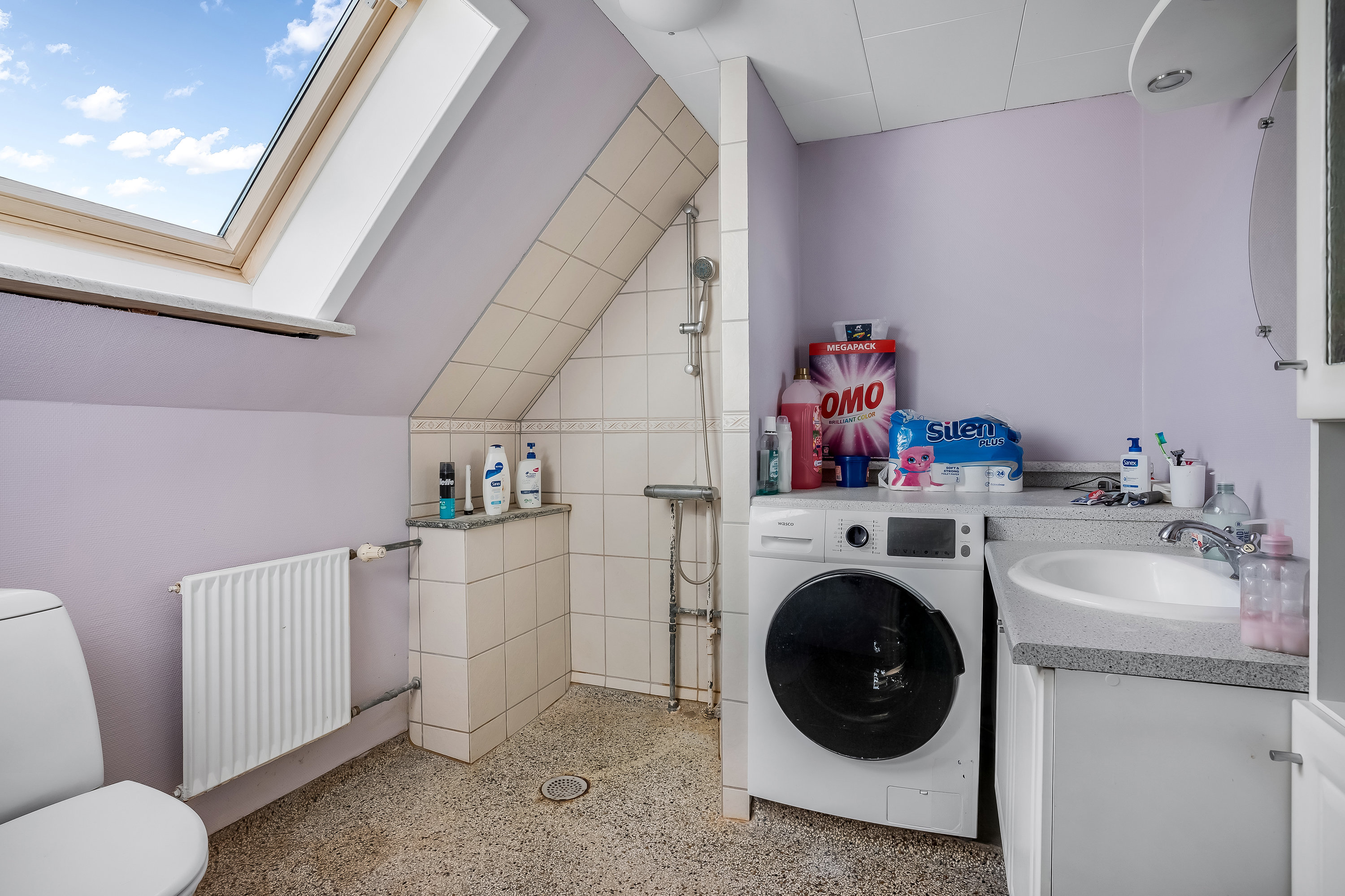 Fremhævet badeværelse billede i fuldskærmstilstand. Billede af Bredgade 74, 6940 Lem St