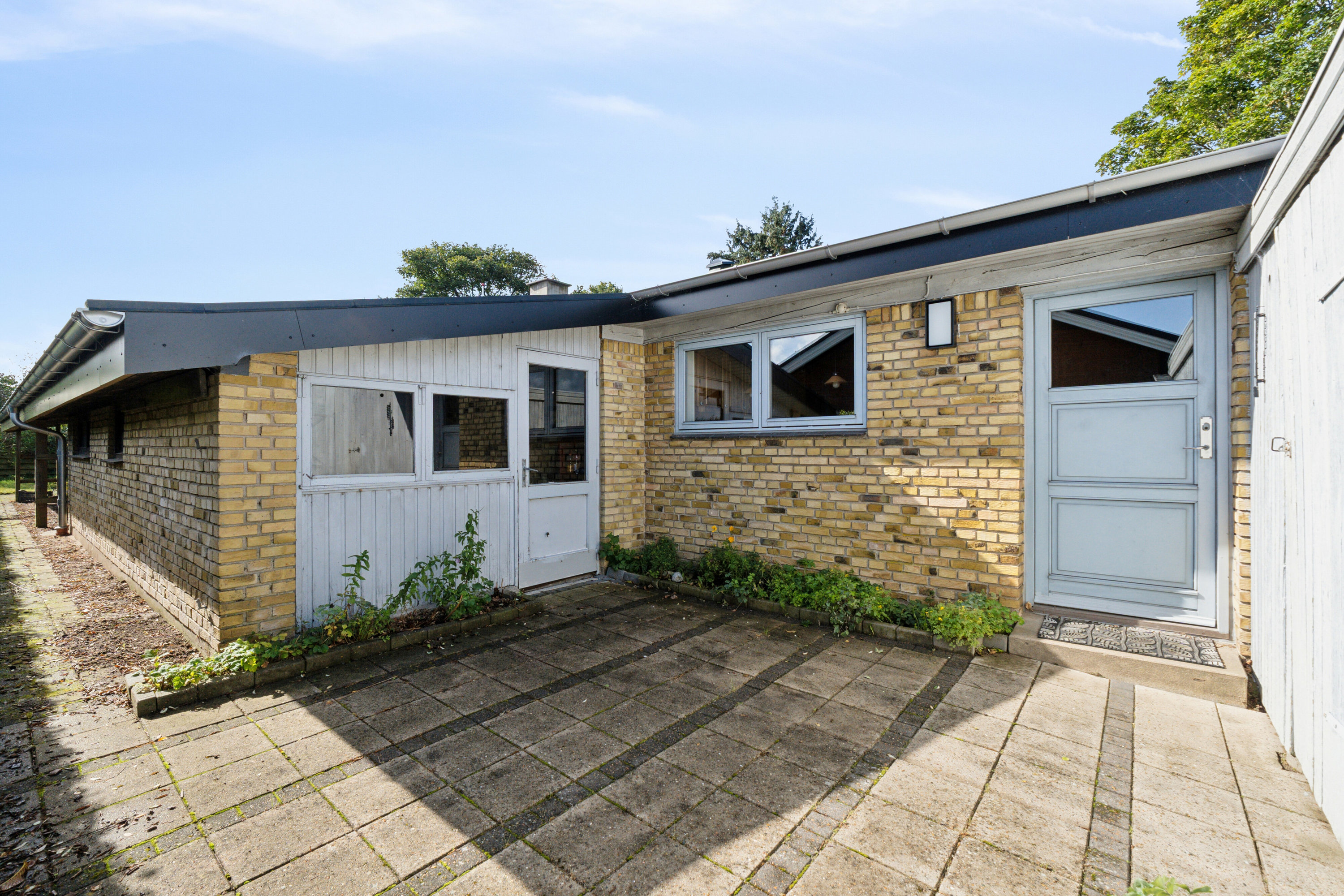 Fremhævet udendørs billede i fuldskærmstilstand. Billede af Trannisvej 12, 6040 Egtved