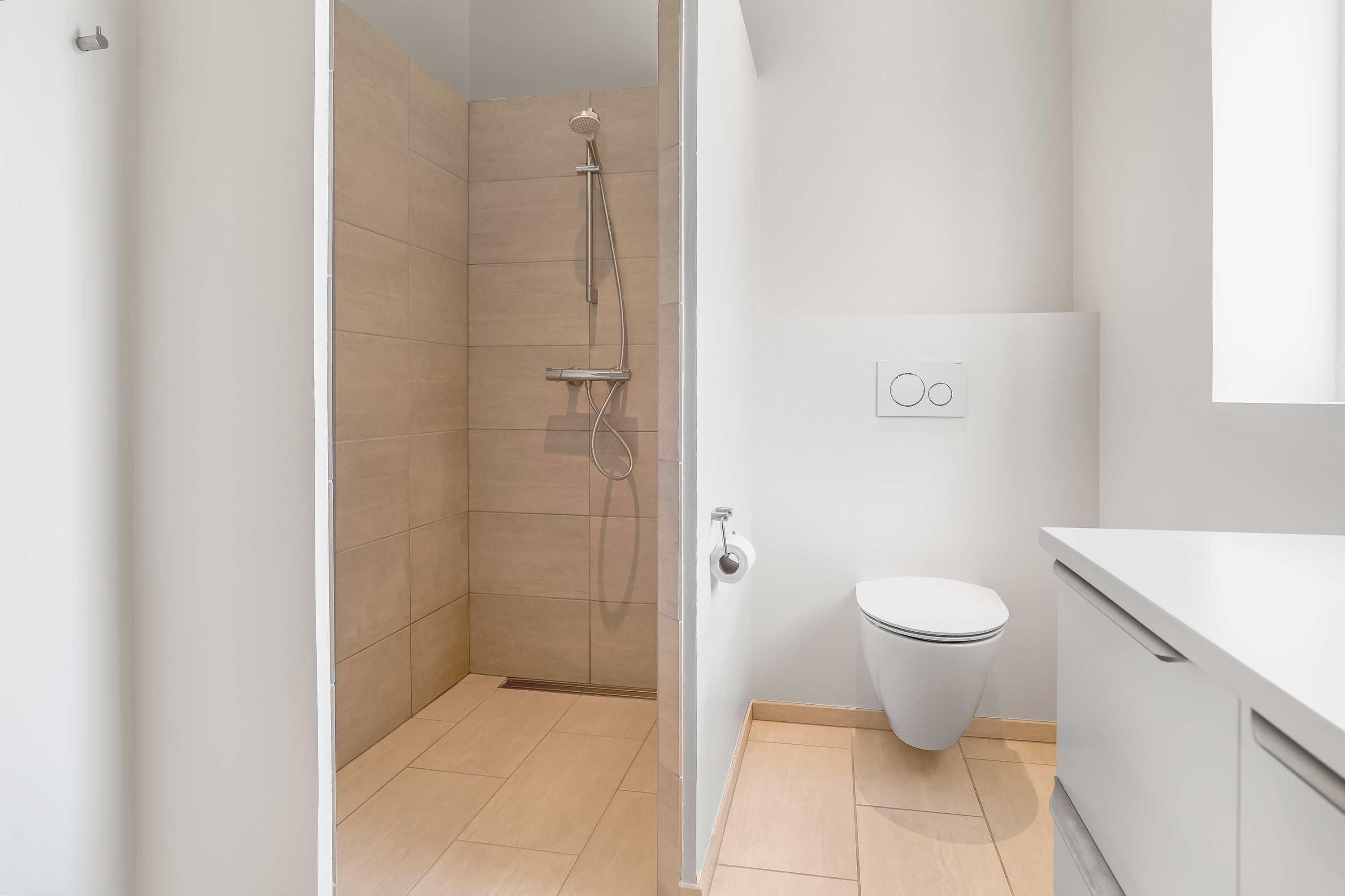 Fremhævet badeværelse billede i fuldskærmstilstand. Billede af Under Bøgen 2, Halgårde, 7500 Holstebro