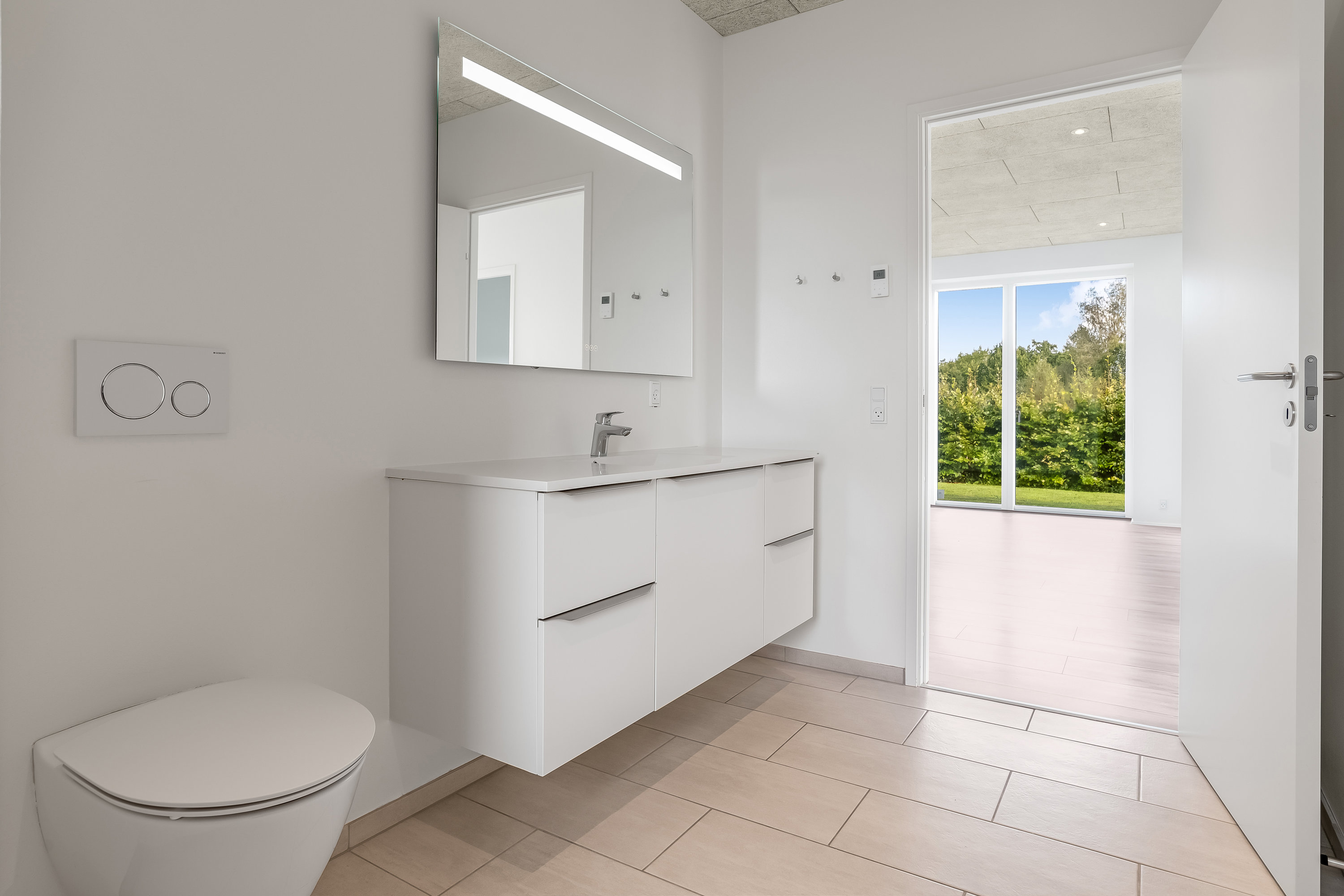 Fremhævet badeværelse billede i fuldskærmstilstand. Billede af Under Bøgen 2, Halgårde, 7500 Holstebro