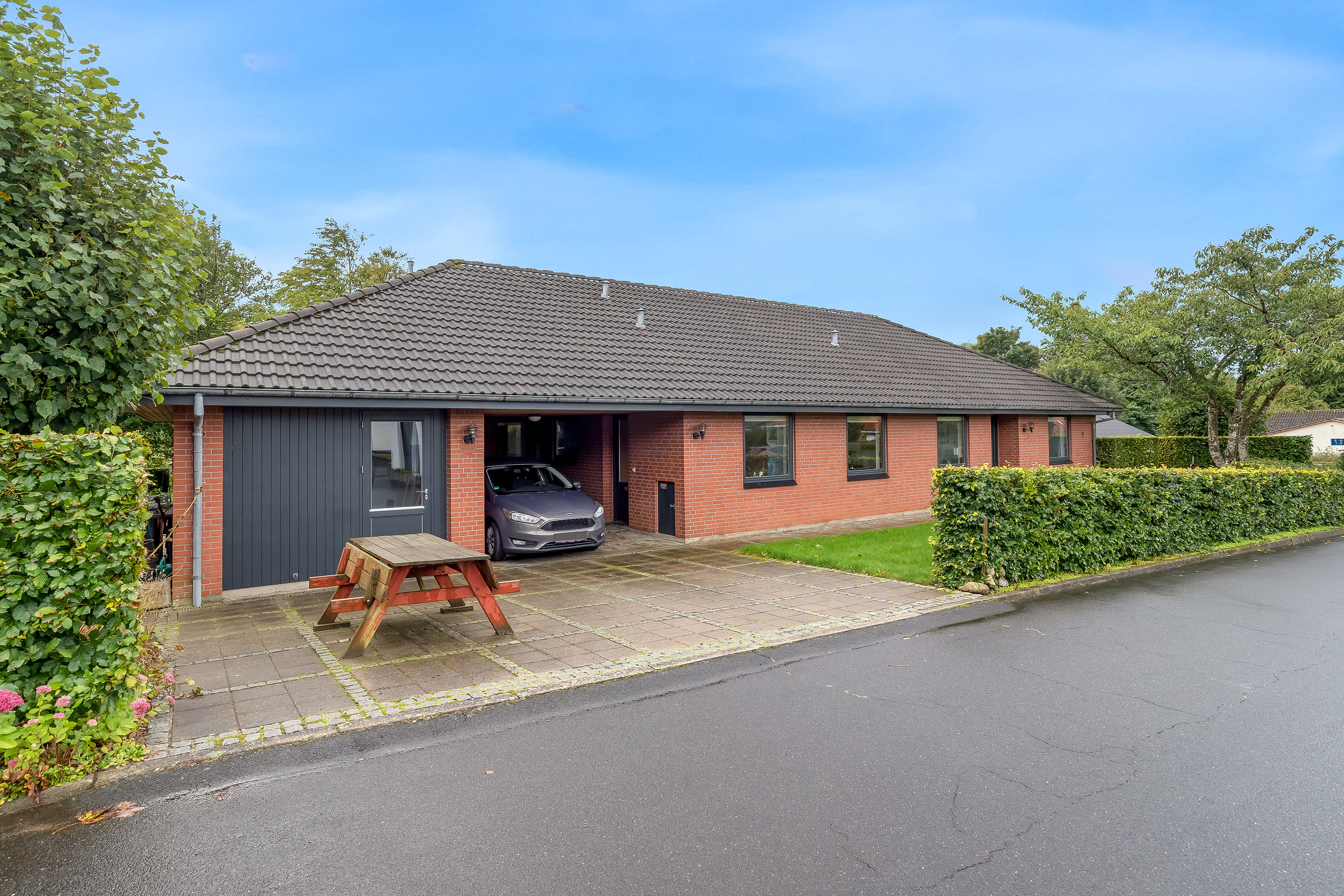 Fremhævet ejendommen billede i fuldskærmstilstand. Billede af Elmevænget 3, Tvis, 7500 Holstebro